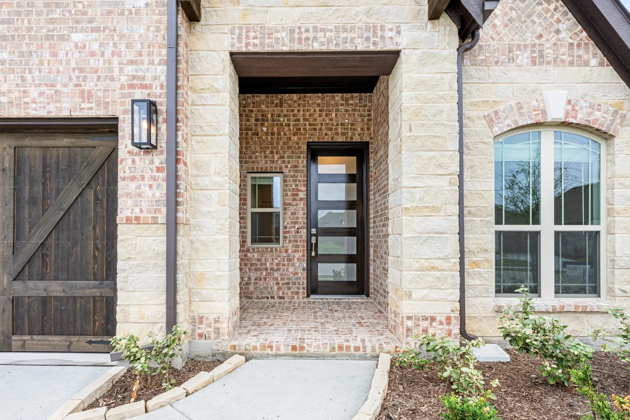 Single Family Residence For Sale in Kaufman County , 2405 Drummond Street, Forney, Texas 75126, 4 Bedroom, 3 Bathroom, 2 Garage spaces, 3,291 Sqft, built in 2026, New Construction - Complete, mls#21169402, Real Estate Agent in Forney, Homes For Sale in Kaufman county, Homes For Sale in Forney, Realtor in Forney Texas, Real Estate Brokerage Independent Realty Texas, Luminita Cordes Realtor