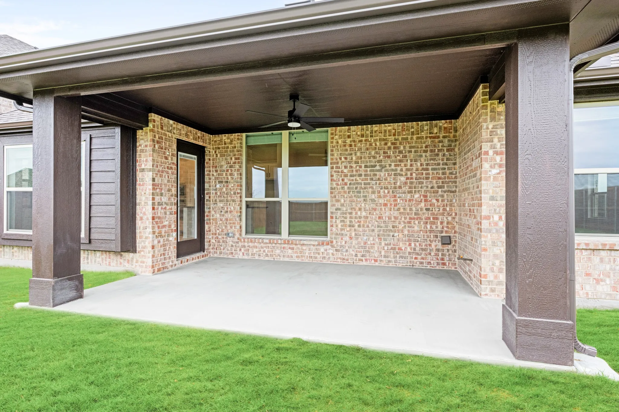 Single Family Residence For Sale in Kaufman County , 2405 Drummond Street, Forney, Texas 75126, 4 Bedroom, 3 Bathroom, 2 Garage spaces, 3,291 Sqft, built in 2026, New Construction - Complete, mls#21169402, Real Estate Agent in Forney, Homes For Sale in Kaufman county, Homes For Sale in Forney, Realtor in Forney Texas, Real Estate Brokerage Independent Realty Texas, Luminita Cordes Realtor
