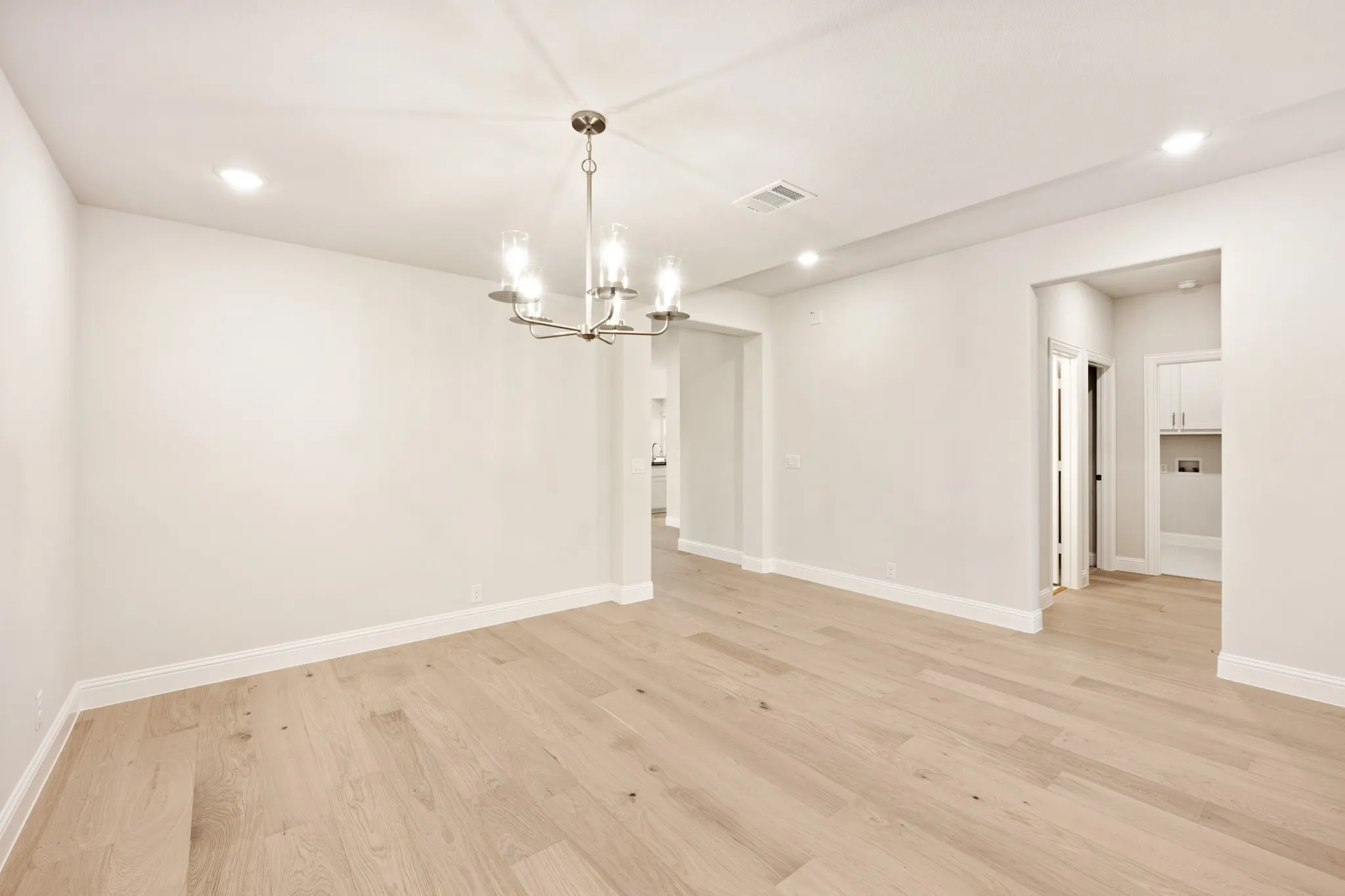 Single Family Residence For Sale in Kaufman County , 2405 Drummond Street, Forney, Texas 75126, 4 Bedroom, 3 Bathroom, 2 Garage spaces, 3,291 Sqft, built in 2026, New Construction - Complete, mls#21169402, Real Estate Agent in Forney, Homes For Sale in Kaufman county, Homes For Sale in Forney, Realtor in Forney Texas, Real Estate Brokerage Independent Realty Texas, Luminita Cordes Realtor