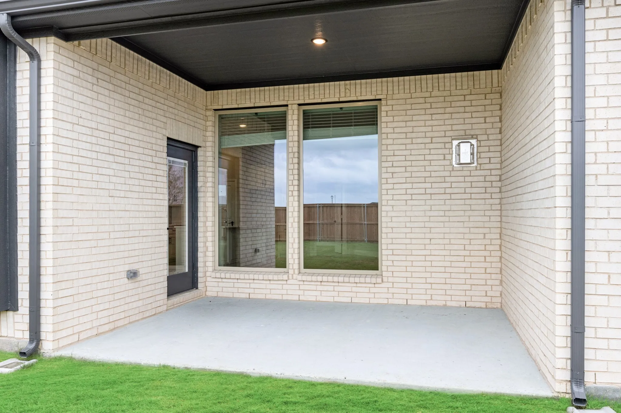 Single Family Residence For Sale in Kaufman County , 2712 Railway Street, Forney, Texas 75126, 4 Bedroom, 4 Bathroom, 3 Garage spaces, 3,360 Sqft, built in 2026, New Construction - Incomplete, mls#21169146, Real Estate Agent in Forney, Homes For Sale in Kaufman county, Homes For Sale in Forney, Realtor in Forney Texas, Real Estate Brokerage Independent Realty Texas, Luminita Cordes Realtor