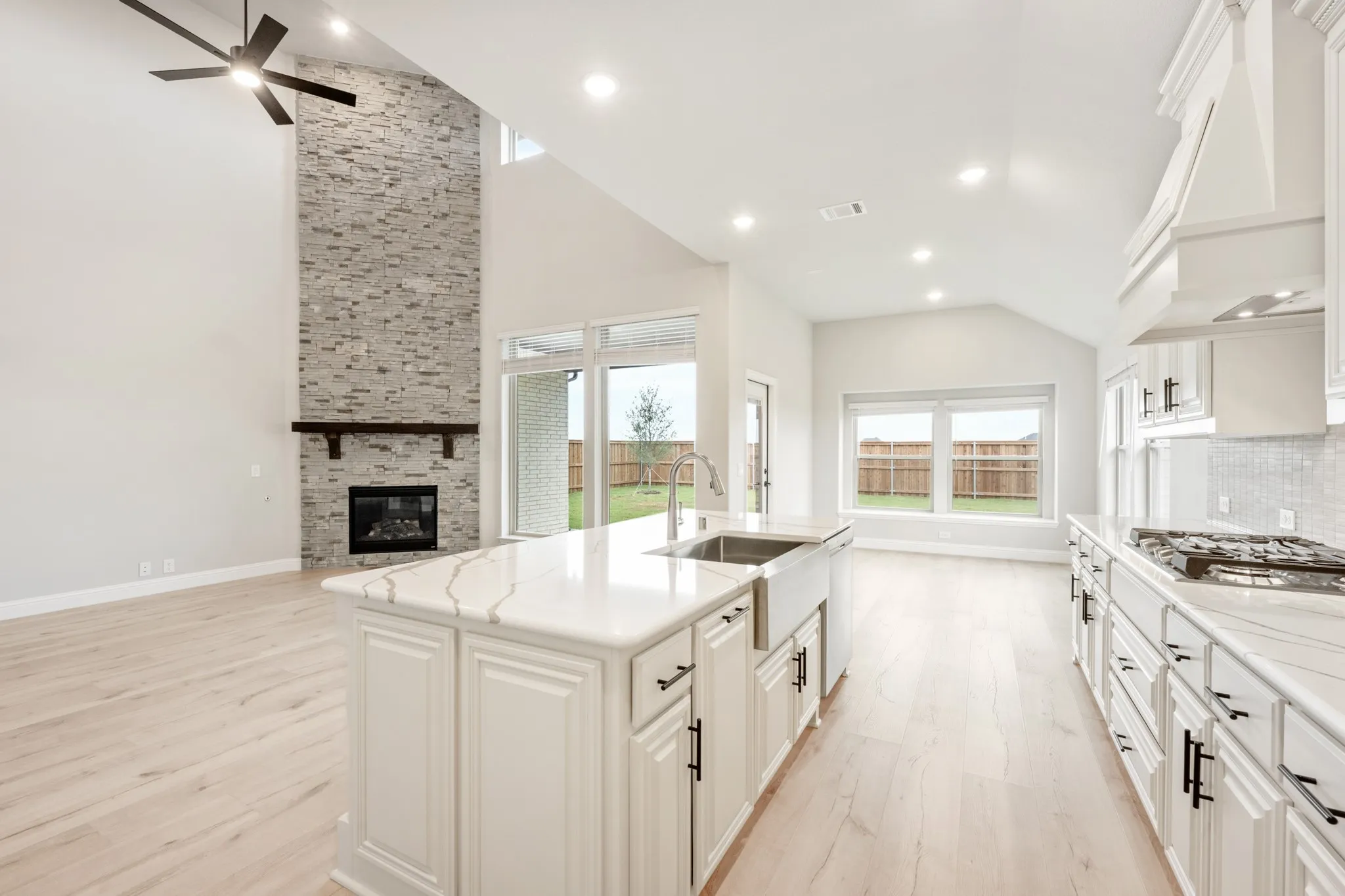 Single Family Residence For Sale in Kaufman County , 2712 Railway Street, Forney, Texas 75126, 4 Bedroom, 4 Bathroom, 3 Garage spaces, 3,360 Sqft, built in 2026, New Construction - Incomplete, mls#21169146, Real Estate Agent in Forney, Homes For Sale in Kaufman county, Homes For Sale in Forney, Realtor in Forney Texas, Real Estate Brokerage Independent Realty Texas, Luminita Cordes Realtor