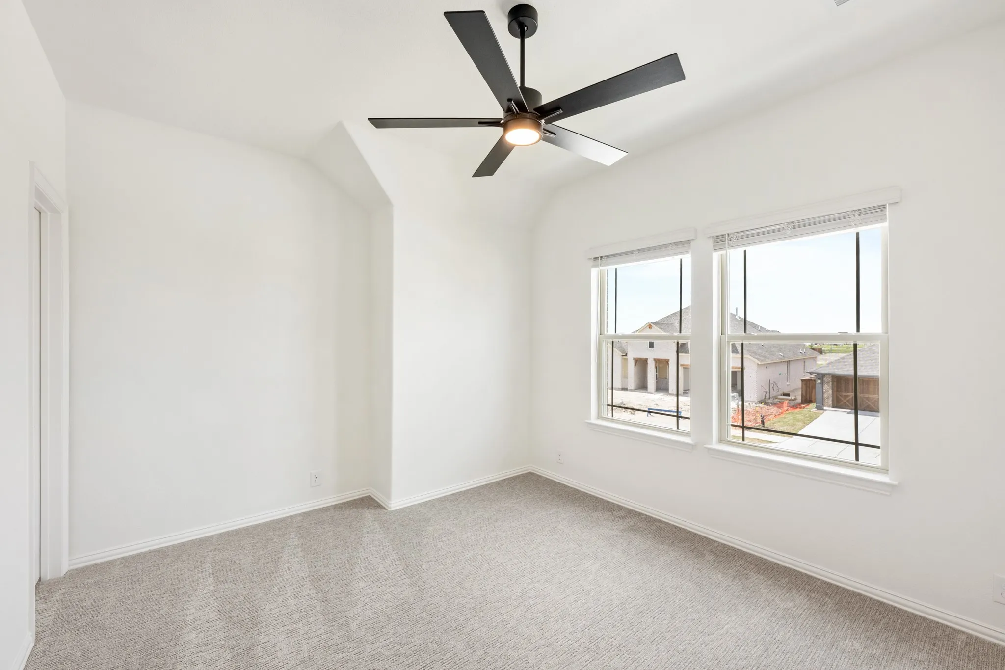 Single Family Residence For Sale in Kaufman County , 2407 Drummond Street, Forney, Texas 75126, 4 Bedroom, 4 Bathroom, 2 Garage spaces, 3,781 Sqft, built in 2026, New Construction - Complete, mls#21168401, Real Estate Agent in Forney, Homes For Sale in Kaufman county, Homes For Sale in Forney, Realtor in Forney Texas, Real Estate Brokerage Independent Realty Texas, Luminita Cordes Realtor