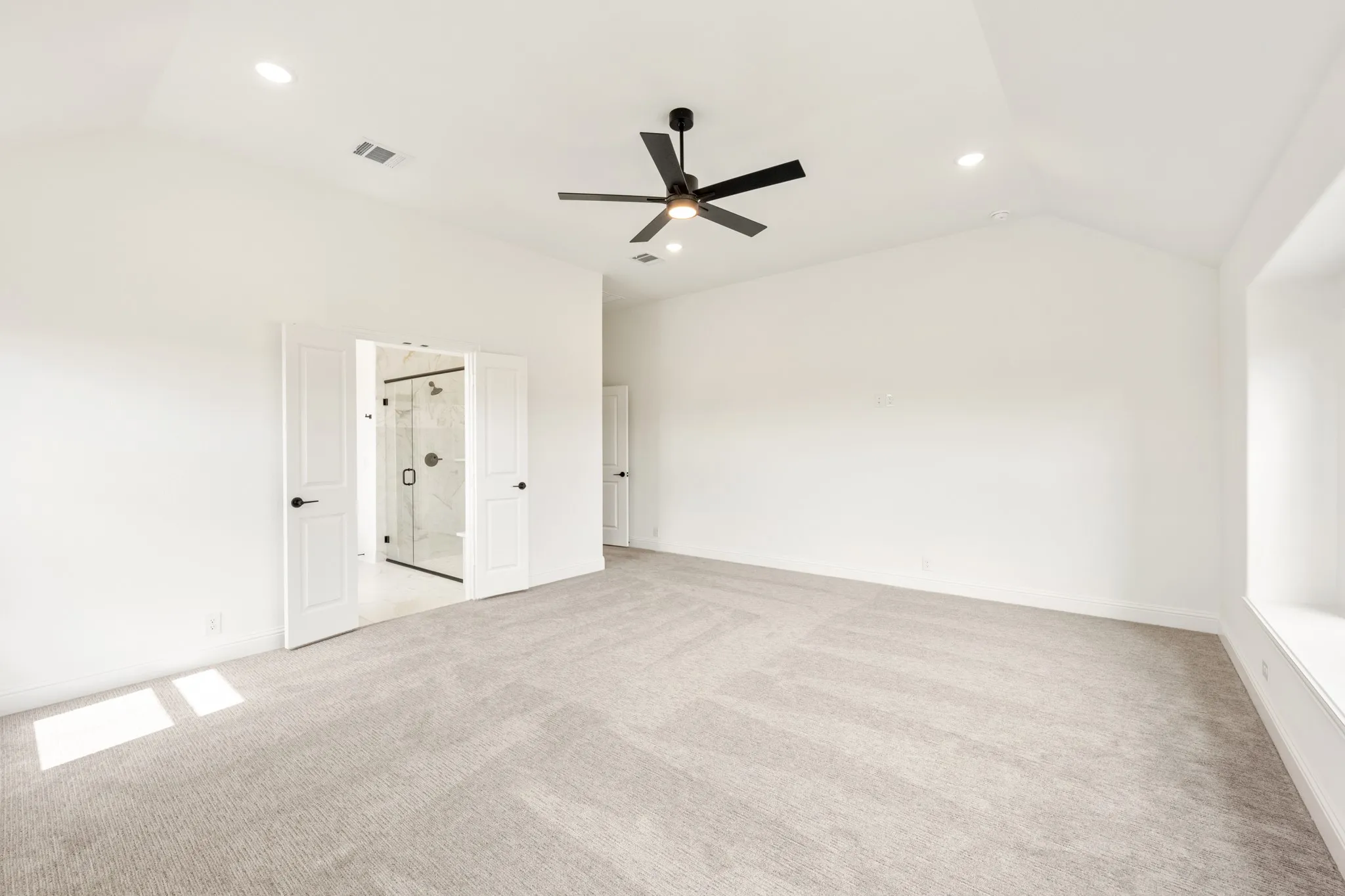 Single Family Residence For Sale in Kaufman County , 2407 Drummond Street, Forney, Texas 75126, 4 Bedroom, 4 Bathroom, 2 Garage spaces, 3,781 Sqft, built in 2026, New Construction - Complete, mls#21168401, Real Estate Agent in Forney, Homes For Sale in Kaufman county, Homes For Sale in Forney, Realtor in Forney Texas, Real Estate Brokerage Independent Realty Texas, Luminita Cordes Realtor