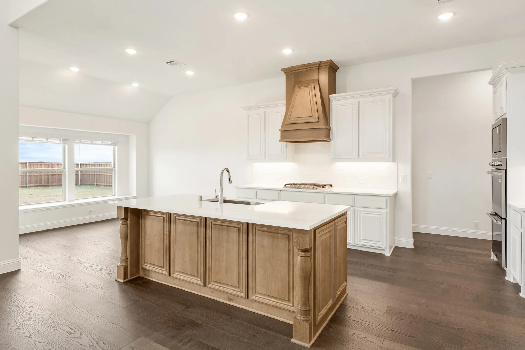 Single Family Residence For Sale in Kaufman County , 2407 Drummond Street, Forney, Texas 75126, 4 Bedroom, 4 Bathroom, 2 Garage spaces, 3,781 Sqft, built in 2026, New Construction - Complete, mls#21168401, Real Estate Agent in Forney, Homes For Sale in Kaufman county, Homes For Sale in Forney, Realtor in Forney Texas, Real Estate Brokerage Independent Realty Texas, Luminita Cordes Realtor