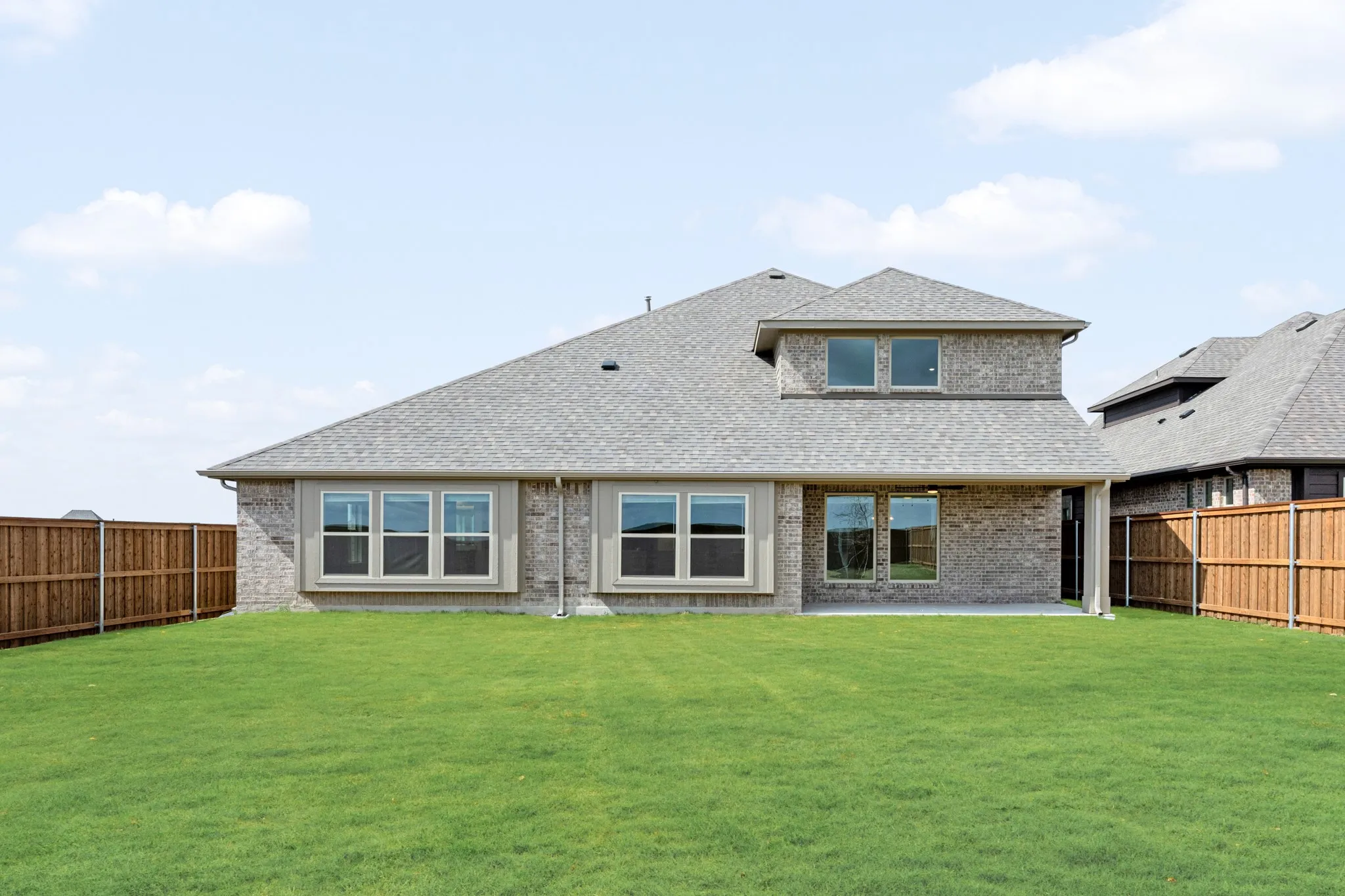 Single Family Residence For Sale in Kaufman County , 2407 Drummond Street, Forney, Texas 75126, 4 Bedroom, 4 Bathroom, 2 Garage spaces, 3,781 Sqft, built in 2026, New Construction - Complete, mls#21168401, Real Estate Agent in Forney, Homes For Sale in Kaufman county, Homes For Sale in Forney, Realtor in Forney Texas, Real Estate Brokerage Independent Realty Texas, Luminita Cordes Realtor