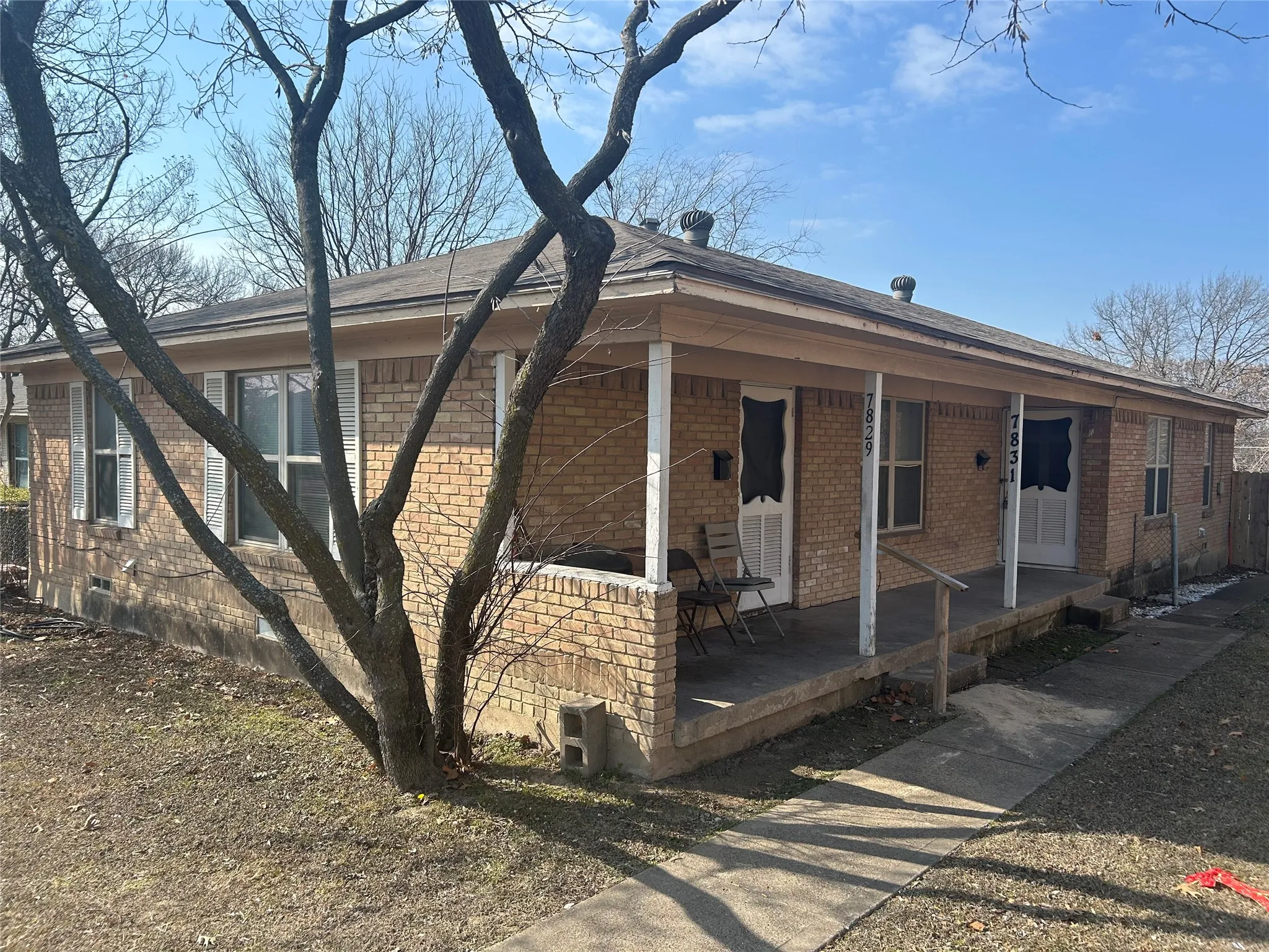 Single Family Residence For Rent in Dallas County , 7831 Millstone Drive, Dallas, Texas 75228, 2 Bedroom, 1 Bathroom, Garage spaces, 1,704 Sqft, built in 1960, mls#21169075, Real Estate Agent in Dallas, Homes For Rent in Dallas county, Homes For Rent in Dallas, Realtor in Dallas Texas, Real Estate Brokerage Independent Realty Texas, Luminita Cordes Realtor