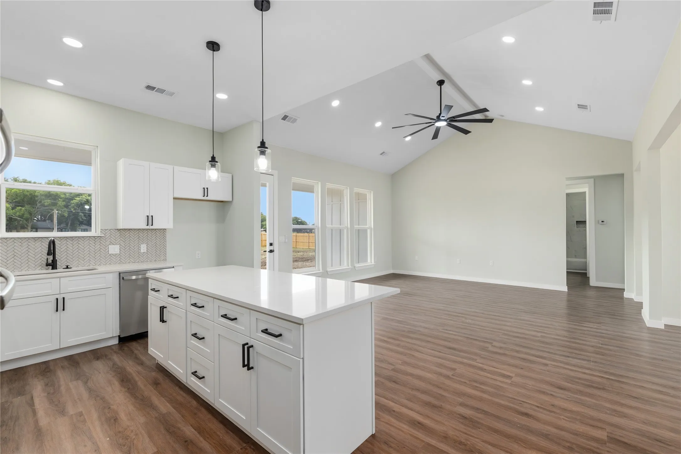 Single Family Residence For Sale in Brown County , 118 Gunner Trail, Early, Texas 76802, 4 Bedroom, 3 Bathroom, 2 Garage spaces, 2,098 Sqft, built in 2025, Proposed, mls#21169656, Real Estate Agent in Early, Homes For Sale in Brown county, Homes For Sale in Early, Realtor in Early Texas, Real Estate Brokerage Independent Realty Texas, Luminita Cordes Realtor