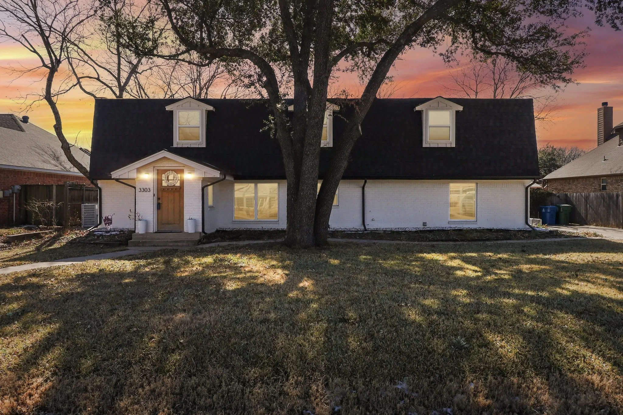 Single Family Residence For Sale in Denton County , 3303 Cottonwood Drive, Flower Mound, Texas 75028, 4 Bedroom, 3 Bathroom, 2 Garage spaces, 2,719 Sqft, built in 1973, Preowned, mls#21169158, Real Estate Agent in Flower Mound, Homes For Sale in Denton county, Homes For Sale in Flower Mound, Realtor in Flower Mound Texas, Real Estate Brokerage Independent Realty Texas, Luminita Cordes Realtor