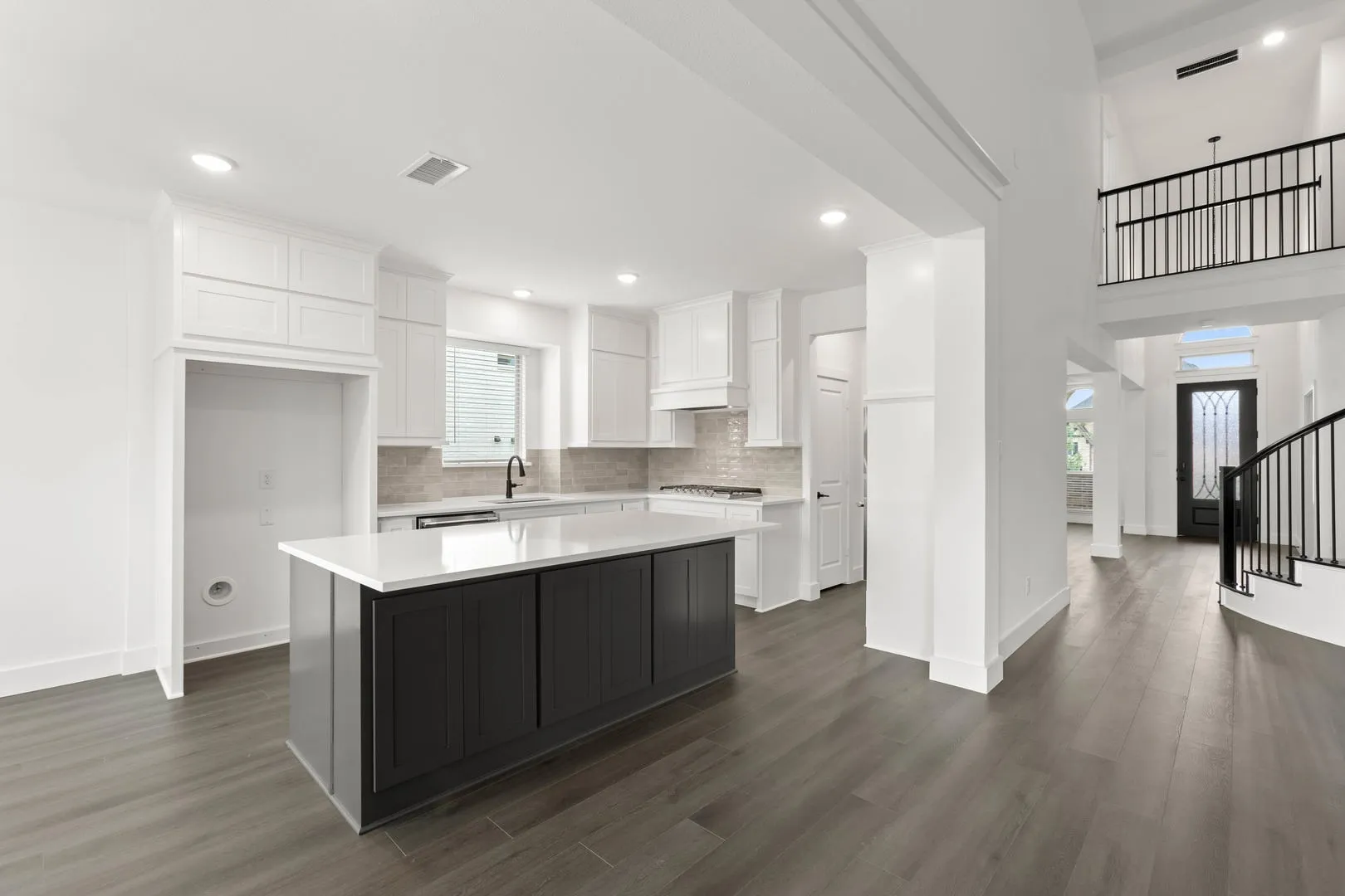 413 Newpark-Kitchen-2