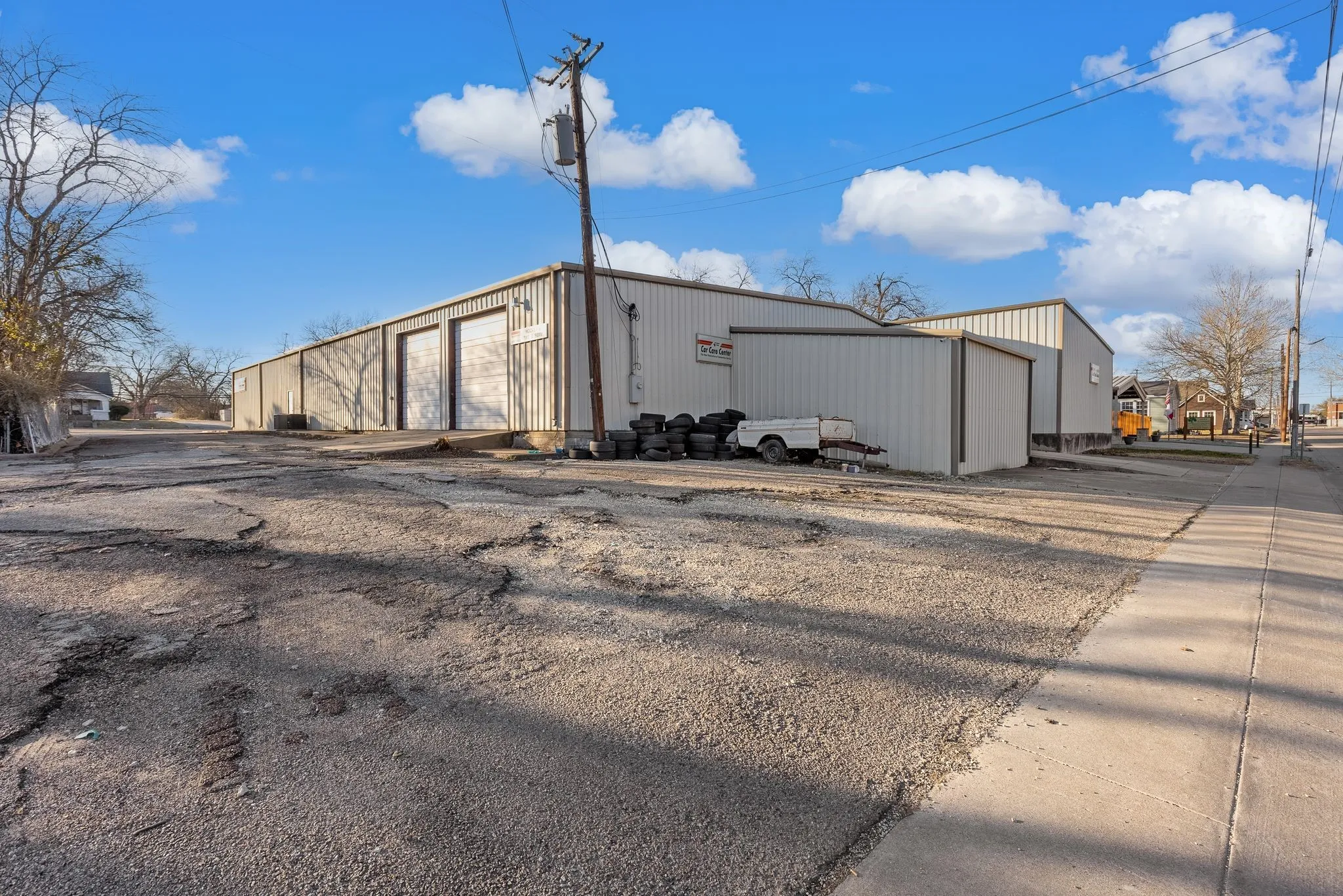 Industrial For Rent in Hunt County , 1510 Washington, Commerce, Texas 75428, 0, 0, Garage spaces, 0 Sqft, built in 1993, Preowned, Price $7,500, mls#21168395, Real Estate Agent in Commerce, Homes For Rent in Hunt county, Homes For Rent in Commerce, Realtor in Commerce Texas, Real Estate Brokerage Independent Realty Texas, Luminita Cordes Realtor