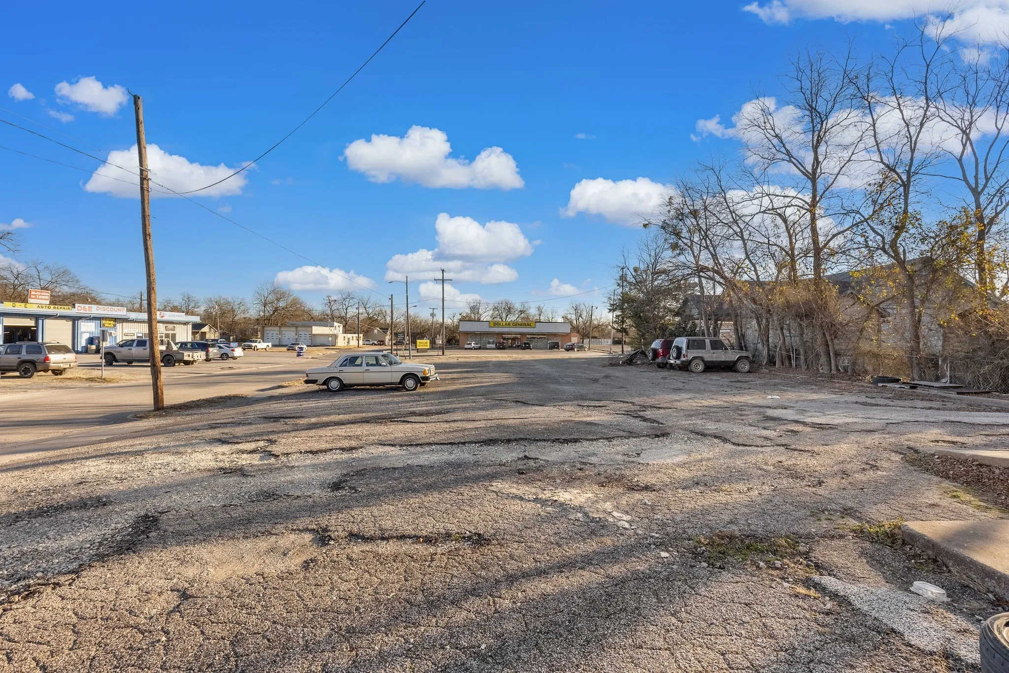 Industrial For Rent in Hunt County , 1510 Washington, Commerce, Texas 75428, 0, 0, Garage spaces, 0 Sqft, built in 1993, Preowned, Price $7,500, mls#21168395, Real Estate Agent in Commerce, Homes For Rent in Hunt county, Homes For Rent in Commerce, Realtor in Commerce Texas, Real Estate Brokerage Independent Realty Texas, Luminita Cordes Realtor