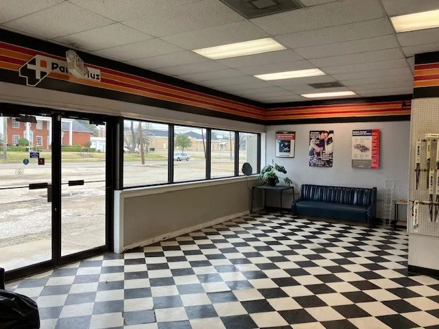 Industrial For Rent in Hunt County , 1510 Washington, Commerce, Texas 75428, 0, 0, Garage spaces, 0 Sqft, built in 1993, Preowned, Price $7,500, mls#21168395, Real Estate Agent in Commerce, Homes For Rent in Hunt county, Homes For Rent in Commerce, Realtor in Commerce Texas, Real Estate Brokerage Independent Realty Texas, Luminita Cordes Realtor