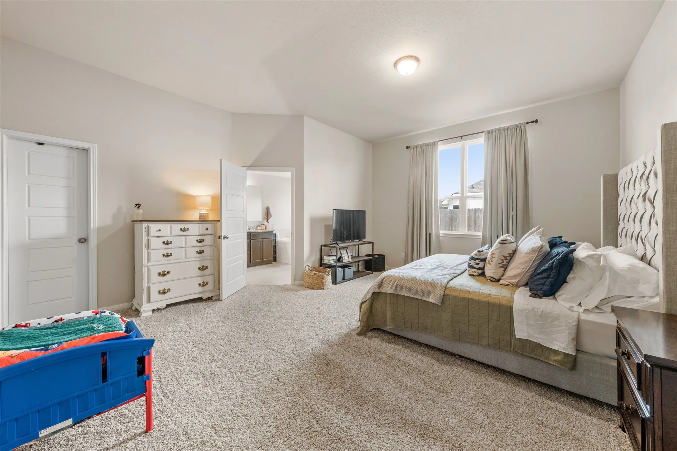 Single Family Residence For Sale in Mc Lennan County , 4032 Centerfire Road, Waco, Texas 76705, 4 Bedroom, 3 Bathroom, 2 Garage spaces, 2,113 Sqft, built in 2023, Preowned, mls#21169713, Real Estate Agent in Waco, Homes For Sale in Mc Lennan county, Homes For Sale in Waco, Realtor in Waco Texas, Real Estate Brokerage Independent Realty Texas, Luminita Cordes Realtor