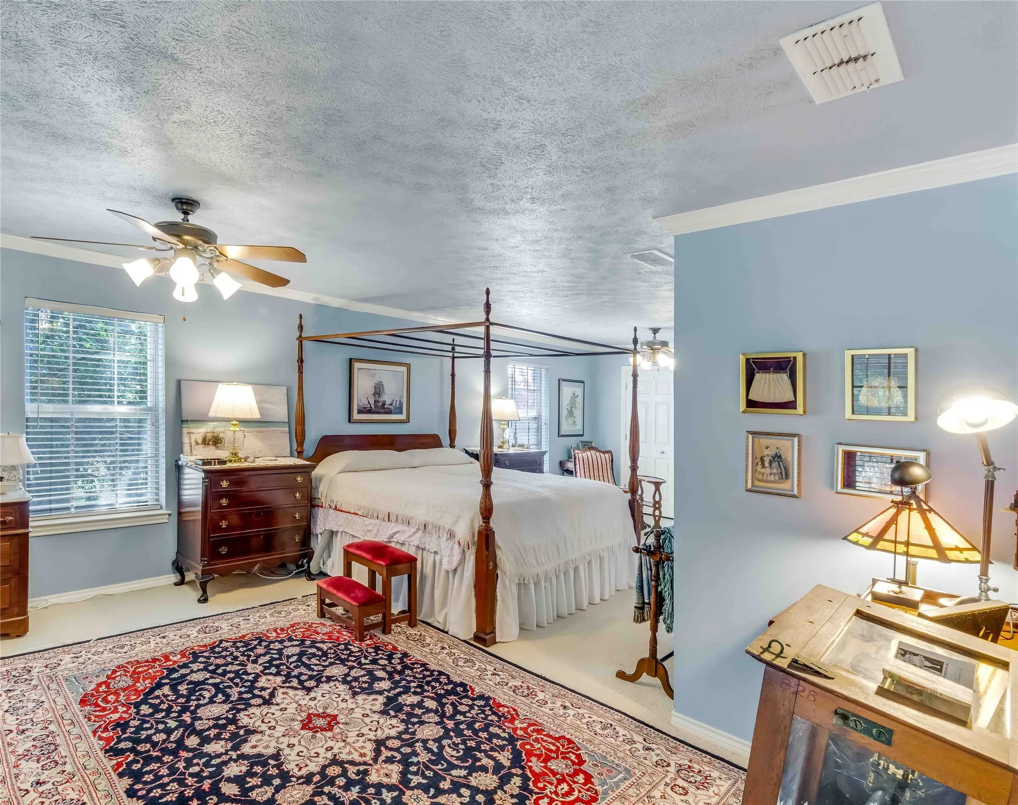 Single Family Residence For Sale in Collin County , 216 Mcmillen Road, Lucas, Texas 75002, 4 Bedroom, 3 Bathroom, 2 Garage spaces, 3,653 Sqft, built in 1973, Preowned, mls#21169808, Real Estate Agent in Lucas, Homes For Sale in Collin county, Homes For Sale in Lucas, Realtor in Lucas Texas, Real Estate Brokerage Independent Realty Texas, Luminita Cordes Realtor