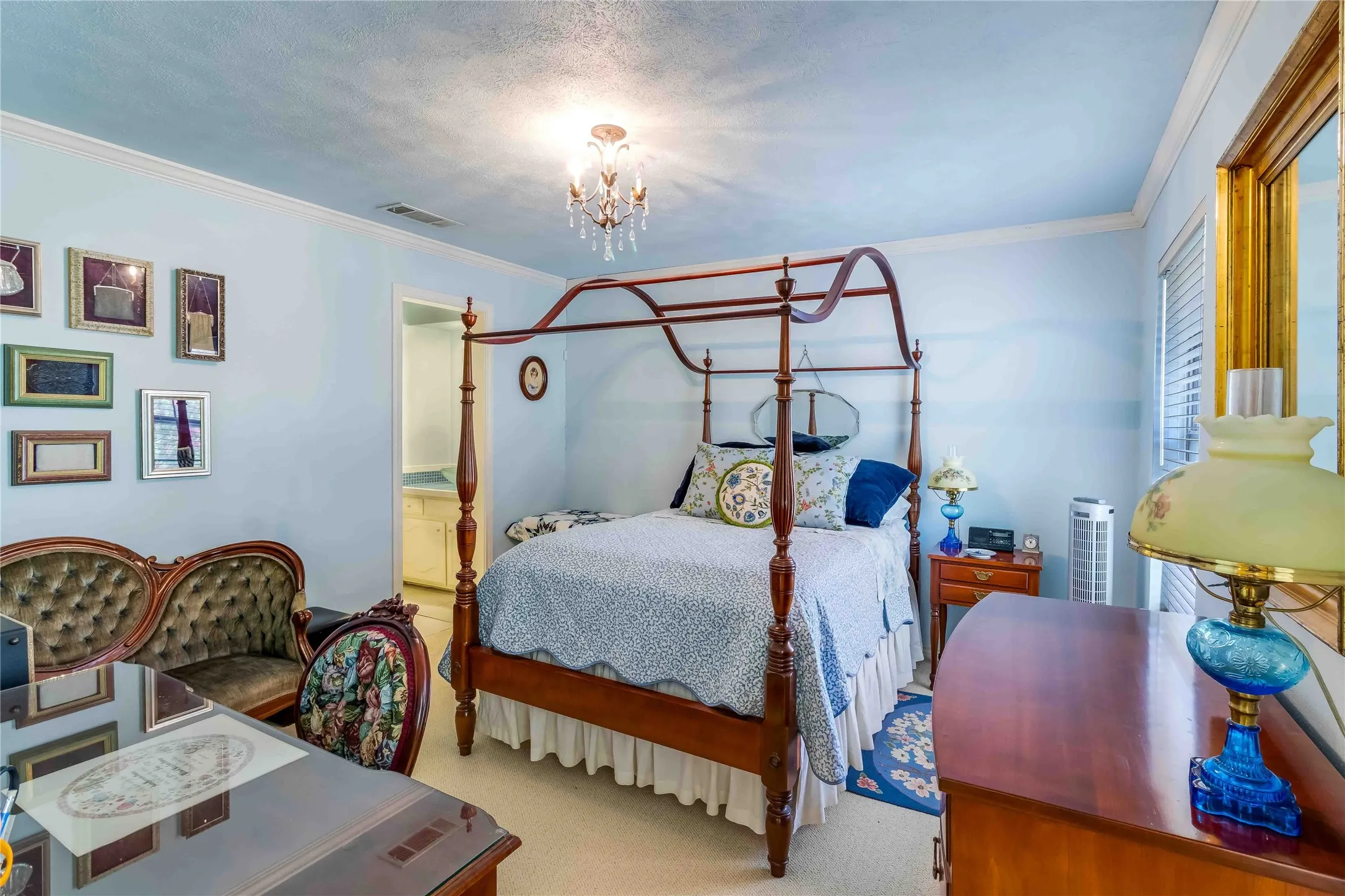 Single Family Residence For Sale in Collin County , 216 Mcmillen Road, Lucas, Texas 75002, 4 Bedroom, 3 Bathroom, 2 Garage spaces, 3,653 Sqft, built in 1973, Preowned, mls#21169808, Real Estate Agent in Lucas, Homes For Sale in Collin county, Homes For Sale in Lucas, Realtor in Lucas Texas, Real Estate Brokerage Independent Realty Texas, Luminita Cordes Realtor