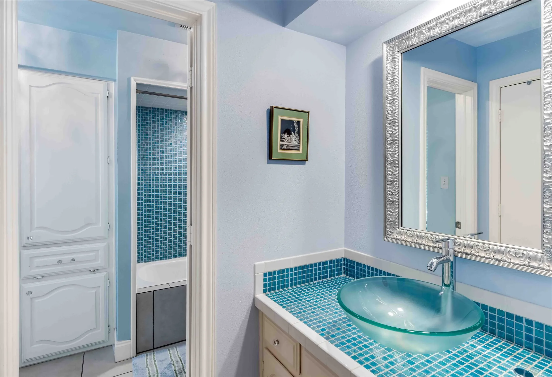 Single Family Residence For Sale in Collin County , 216 Mcmillen Road, Lucas, Texas 75002, 4 Bedroom, 3 Bathroom, 2 Garage spaces, 3,653 Sqft, built in 1973, Preowned, mls#21169808, Real Estate Agent in Lucas, Homes For Sale in Collin county, Homes For Sale in Lucas, Realtor in Lucas Texas, Real Estate Brokerage Independent Realty Texas, Luminita Cordes Realtor