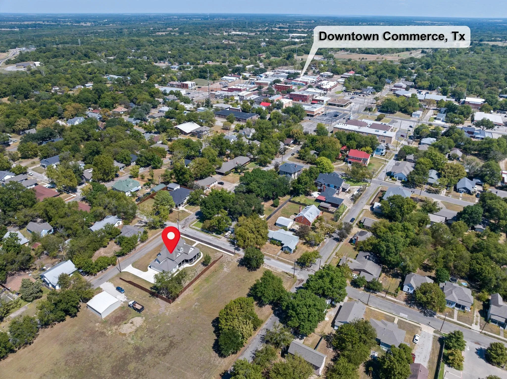 Single Family Residence For Sale in Hunt County , 1401 Arp Street, Commerce, Texas 75428, 5 Bedroom, 3 Bathroom, Garage spaces, 3,700 Sqft, built in 1900, Preowned, mls#21154017, Real Estate Agent in Commerce, Homes For Sale in Hunt county, Homes For Sale in Commerce, Realtor in Commerce Texas, Real Estate Brokerage Independent Realty Texas, Luminita Cordes Realtor