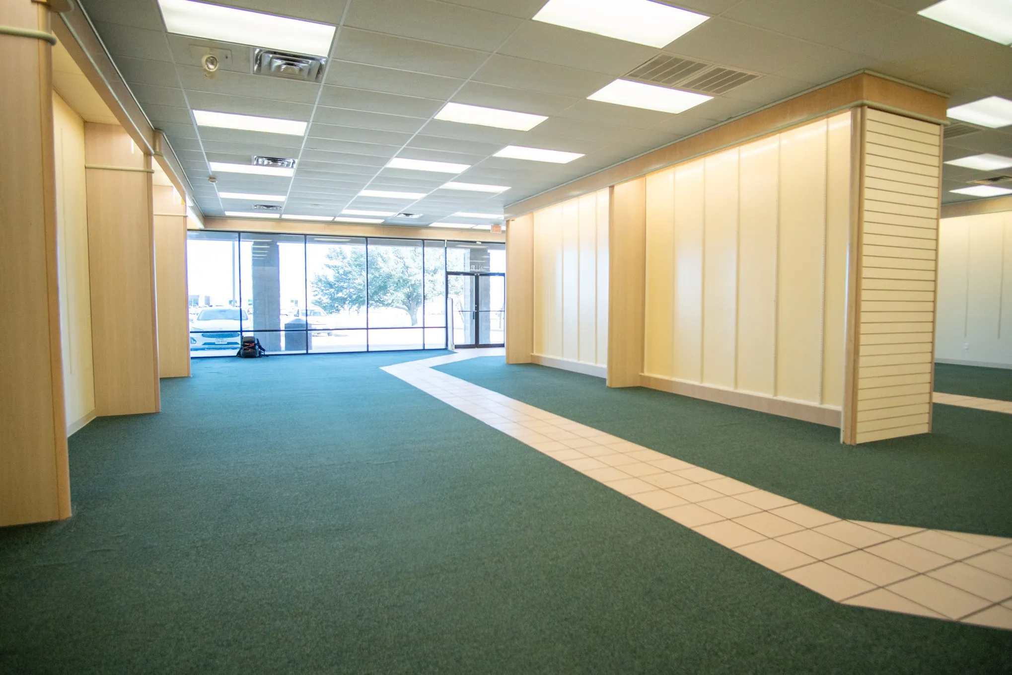 Retail For Rent in Fannin County , 2001 N State Highway 121, Bonham, Texas 75418, 0, 0, Garage spaces, 3,640 Sqft, built in 2008, Preowned, mls#21167501, Real Estate Agent in Bonham, Homes For Rent in Fannin county, Homes For Rent in Bonham, Realtor in Bonham Texas, Real Estate Brokerage Independent Realty Texas, Luminita Cordes Realtor