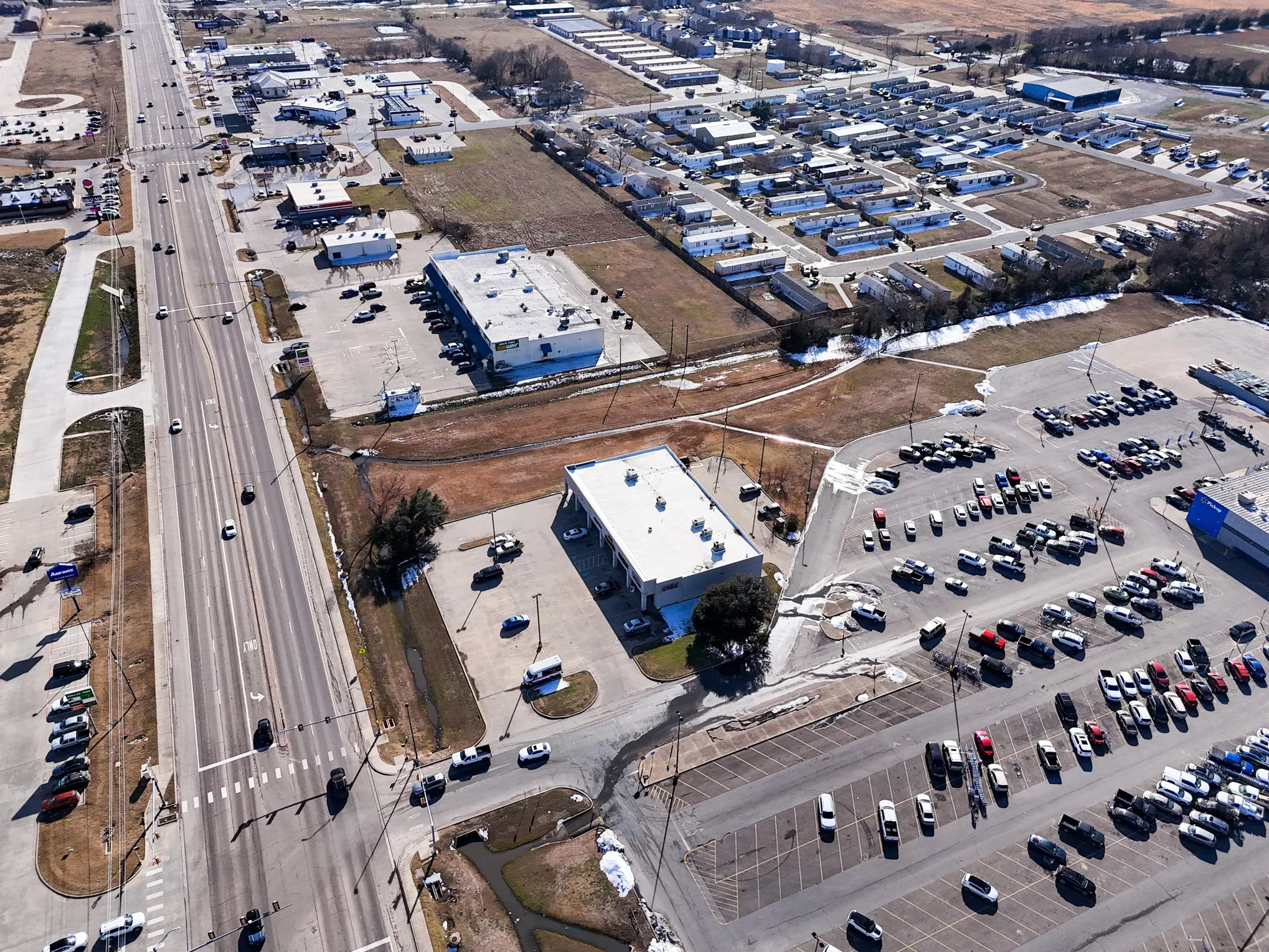 Retail For Rent in Fannin County , 2001 N State Highway 121, Bonham, Texas 75418, 0, 0, Garage spaces, 3,640 Sqft, built in 2008, Preowned, mls#21167501, Real Estate Agent in Bonham, Homes For Rent in Fannin county, Homes For Rent in Bonham, Realtor in Bonham Texas, Real Estate Brokerage Independent Realty Texas, Luminita Cordes Realtor