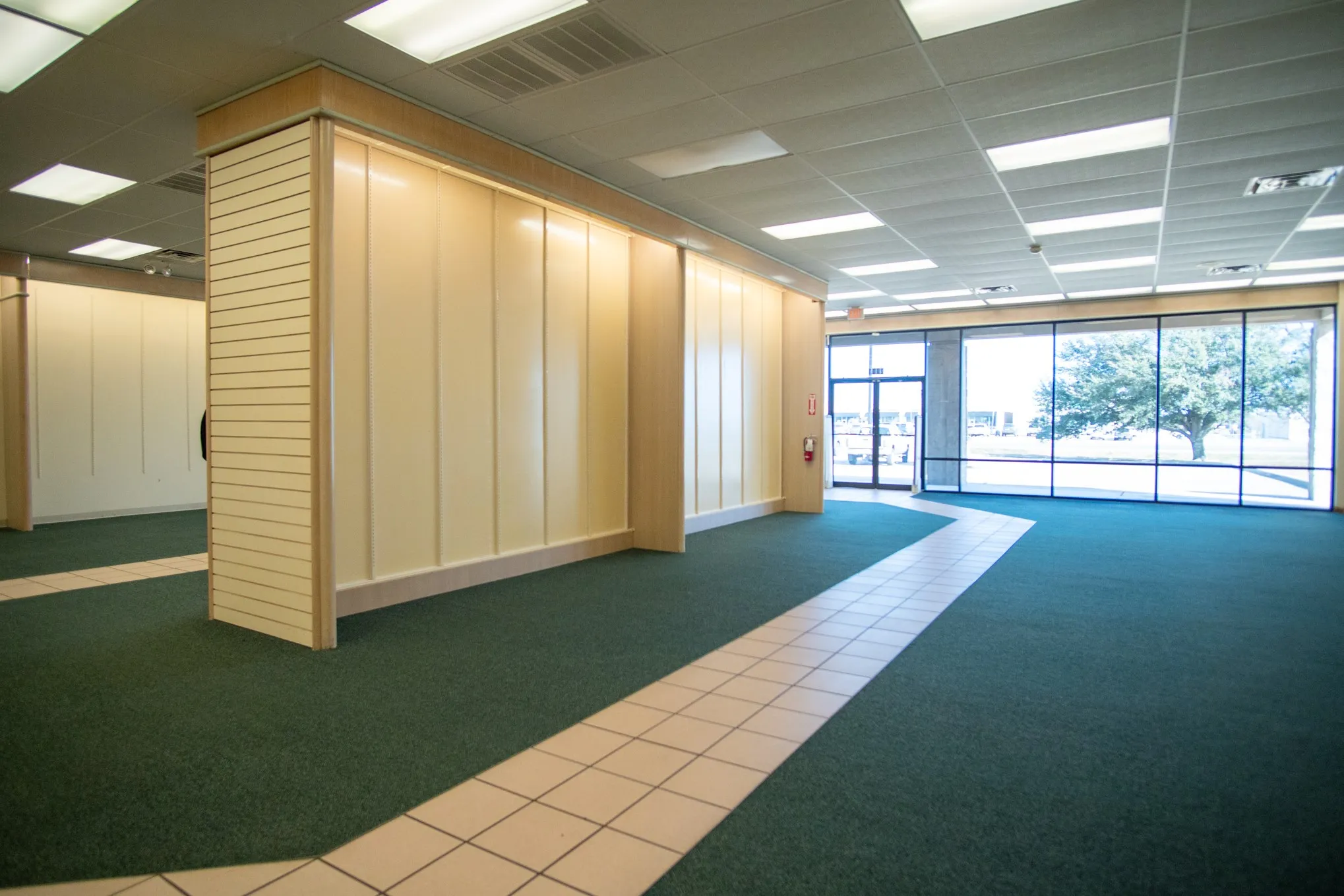 Retail For Rent in Fannin County , 2001 N State Highway 121, Bonham, Texas 75418, 0, 0, Garage spaces, 3,640 Sqft, built in 2008, Preowned, mls#21167501, Real Estate Agent in Bonham, Homes For Rent in Fannin county, Homes For Rent in Bonham, Realtor in Bonham Texas, Real Estate Brokerage Independent Realty Texas, Luminita Cordes Realtor