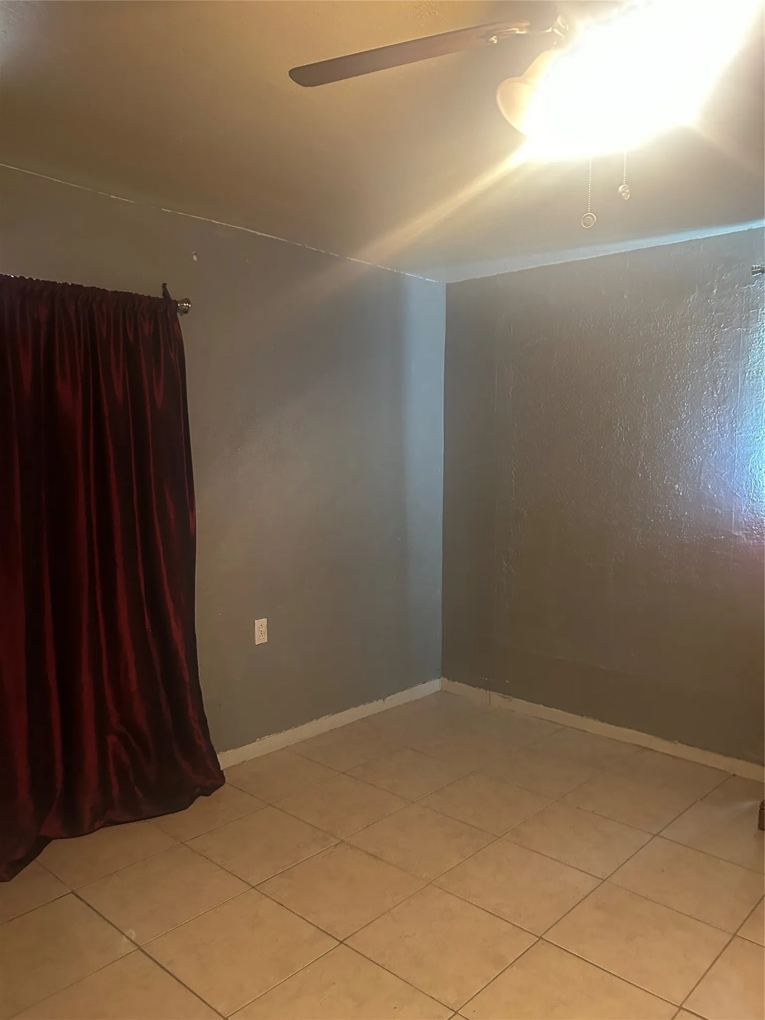 Single Family Residence For Sale in Tarrant County , 2509 Irion Avenue, Fort Worth, Texas 76106, 4 Bedroom, 2 Bathroom, 1 Garage spaces, 1,508 Sqft, built in 1941, mls#21170019, Real Estate Agent in Fort Worth, Homes For Sale in Tarrant county, Homes For Sale in Fort Worth, Realtor in Fort Worth Texas, Real Estate Brokerage Independent Realty Texas, Luminita Cordes Realtor