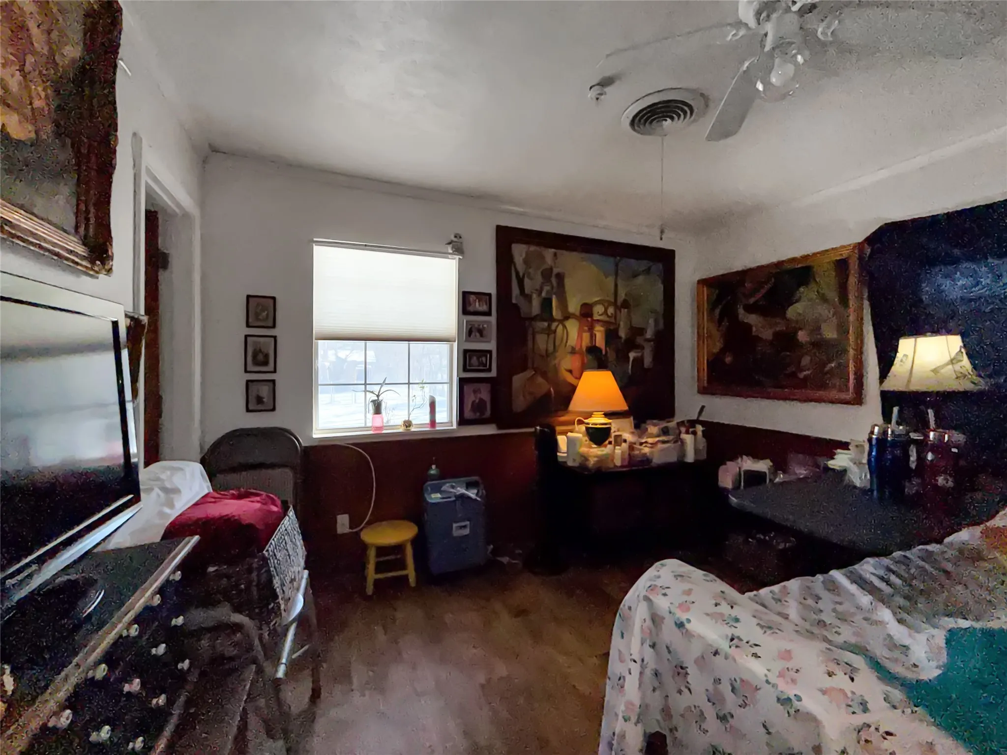 Single Family Residence For Sale in Denton County , 3200 Donna Road, Denton, Texas 76207, 10 Bedroom, 4 Bathroom, Garage spaces, 3,459 Sqft, built in 1971, Preowned, mls#21169972, Real Estate Agent in Denton, Homes For Sale in Denton county, Homes For Sale in Denton, Realtor in Denton Texas, Real Estate Brokerage Independent Realty Texas, Luminita Cordes Realtor