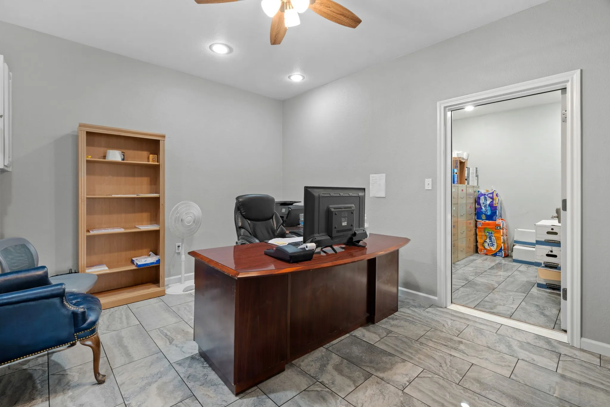Office For Sale in Tarrant County , 132 W Mcleroy Boulevard, Saginaw, Texas 76179, 0, 0, Garage spaces, 0 Sqft, built in 1997, Preowned, Price $1,310,000, mls#21170198, Real Estate Agent in Saginaw, Homes For Sale in Tarrant county, Homes For Sale in Saginaw, Realtor in Saginaw Texas, Real Estate Brokerage Independent Realty Texas, Luminita Cordes Realtor