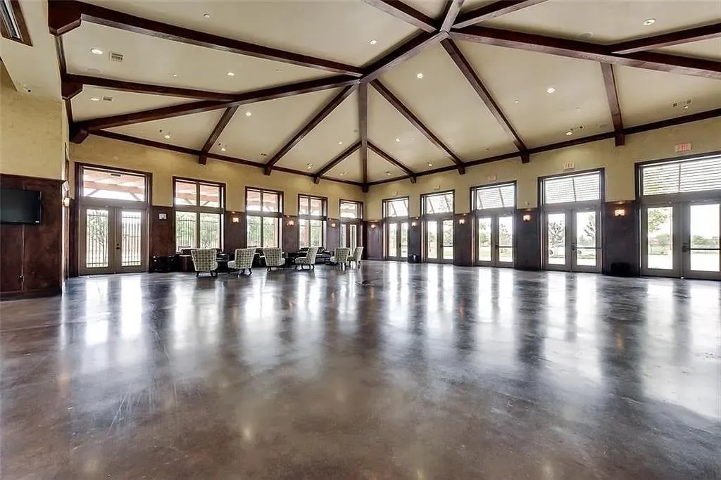 Single Family Residence For Sale in Tarrant County , 2703 Waterway Drive, Grand Prairie, Texas 75054, 3 Bedroom, 3 Bathroom, 2 Garage spaces, 3,016 Sqft, built in 2006, mls#21162760, Real Estate Agent in Grand Prairie, Homes For Sale in Tarrant county, Homes For Sale in Grand Prairie, Realtor in Grand Prairie Texas, Real Estate Brokerage Independent Realty Texas, Luminita Cordes Realtor