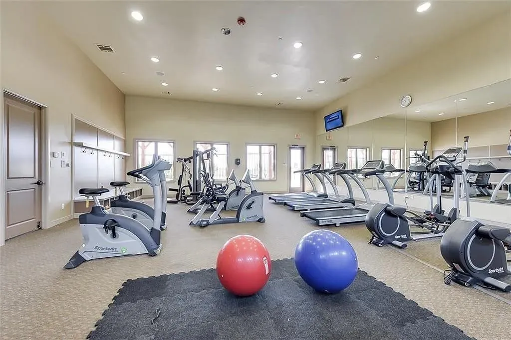 Single Family Residence For Sale in Tarrant County , 2703 Waterway Drive, Grand Prairie, Texas 75054, 3 Bedroom, 3 Bathroom, 2 Garage spaces, 3,016 Sqft, built in 2006, mls#21162760, Real Estate Agent in Grand Prairie, Homes For Sale in Tarrant county, Homes For Sale in Grand Prairie, Realtor in Grand Prairie Texas, Real Estate Brokerage Independent Realty Texas, Luminita Cordes Realtor