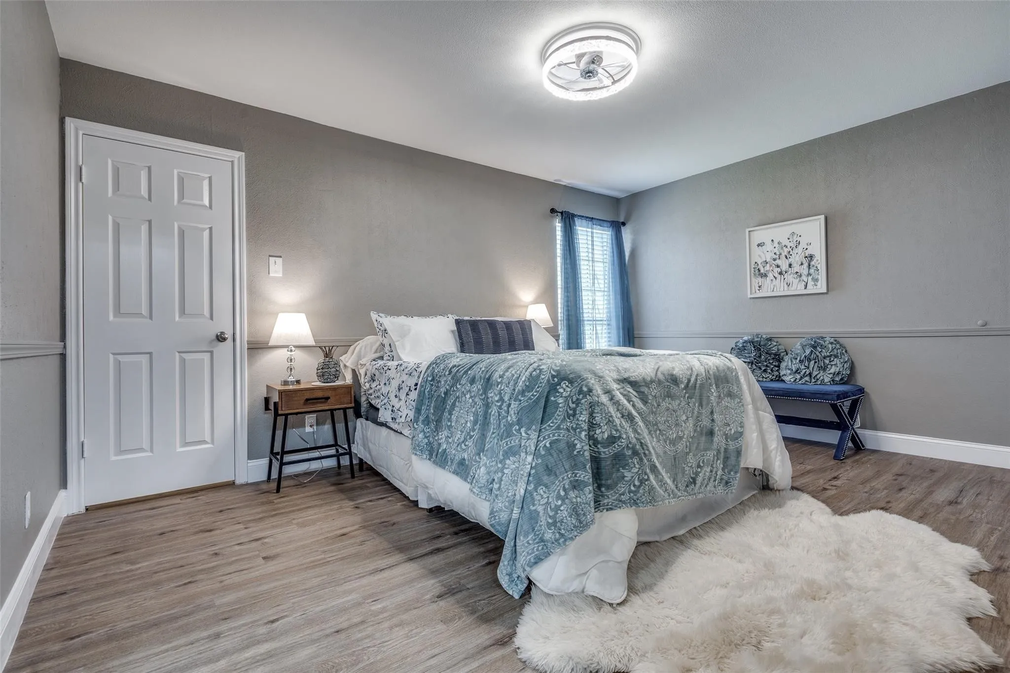 Condominium For Rent in Dallas County , 16301 Ledgemont Lane 262, Addison, Texas 75001, 2 Bedroom, 2 Bathroom, Garage spaces, 978 Sqft, built in 1982, mls#21168085, Real Estate Agent in Addison, Homes For Rent in Dallas county, Homes For Rent in Addison, Realtor in Addison Texas, Real Estate Brokerage Independent Realty Texas, Luminita Cordes Realtor