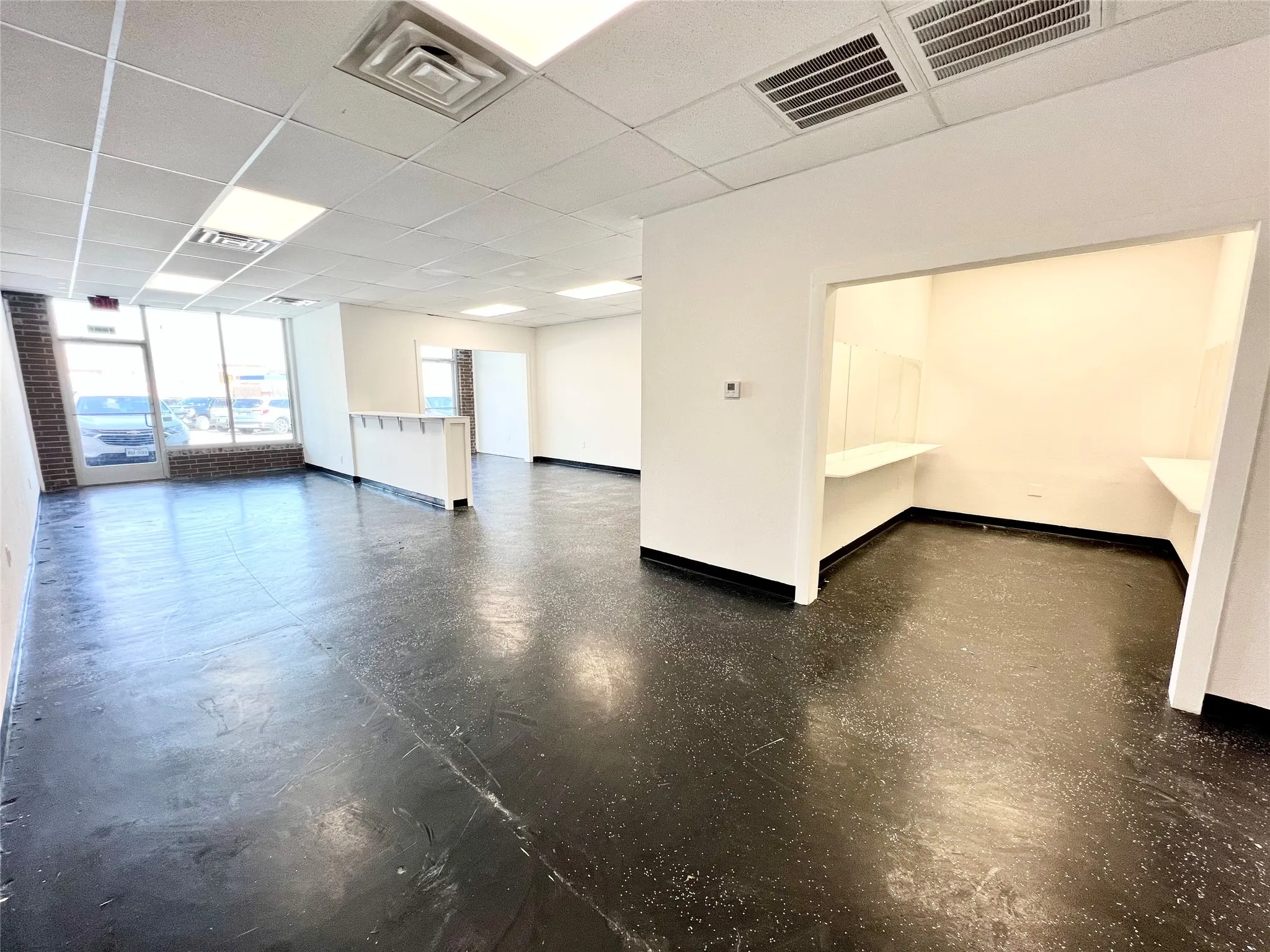 Office For Rent in Parker County , 1414 S Main Street, Weatherford, Texas 76086, 0, 0, Garage spaces, 0 Sqft, built in 1977, Preowned, Price $1,838, mls#21170526, Real Estate Agent in Weatherford, Homes For Rent in Parker county, Homes For Rent in Weatherford, Realtor in Weatherford Texas, Real Estate Brokerage Independent Realty Texas, Luminita Cordes Realtor