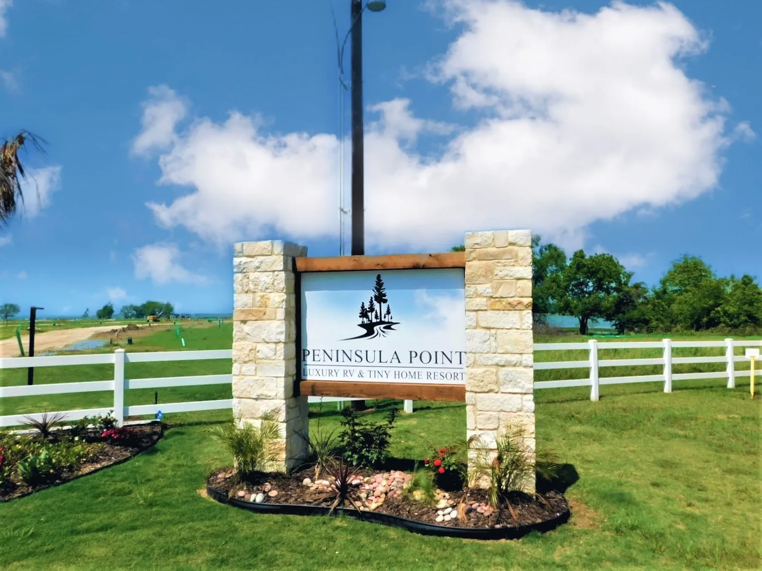 Unimproved Land For Sale in Navarro County , Lot 196 Peninsula Road, Kerens, Texas 75144, 0, 0, Garage spaces, 0 Sqft, built in 0, Price $32,900, mls#21170529, Real Estate Agent in Kerens, Homes For Sale in Navarro county, Homes For Sale in Kerens, Realtor in Kerens Texas, Real Estate Brokerage Independent Realty Texas, Luminita Cordes Realtor