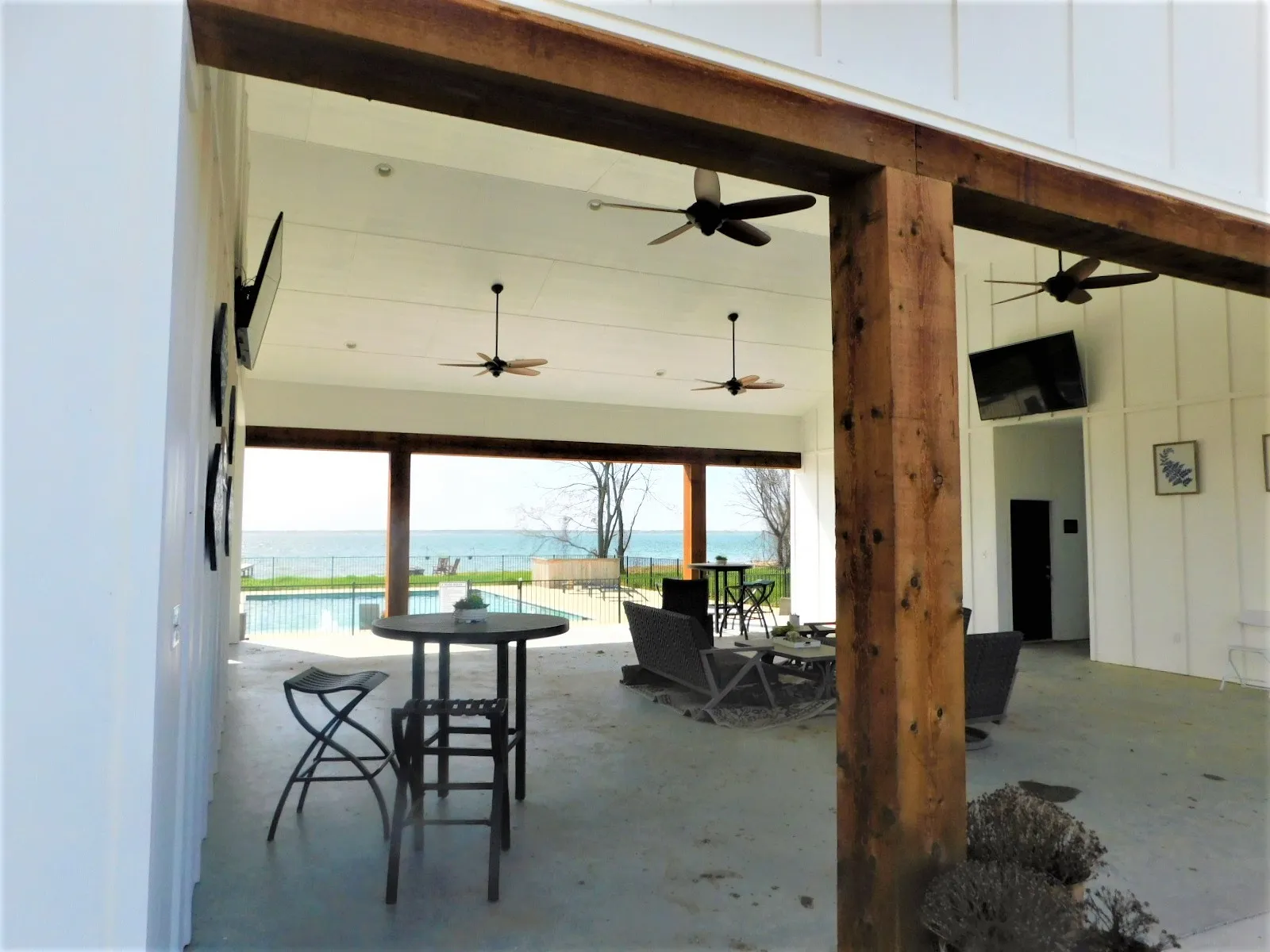 Unimproved Land For Sale in Navarro County , Lot 196 Peninsula Road, Kerens, Texas 75144, 0, 0, Garage spaces, 0 Sqft, built in 0, Price $32,900, mls#21170529, Real Estate Agent in Kerens, Homes For Sale in Navarro county, Homes For Sale in Kerens, Realtor in Kerens Texas, Real Estate Brokerage Independent Realty Texas, Luminita Cordes Realtor