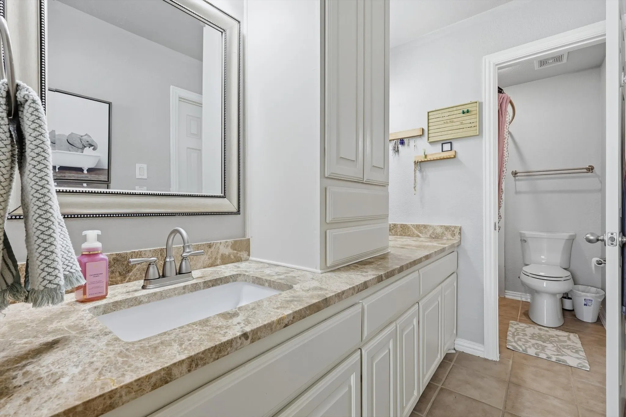 Upstairs Jack-n-Jill Bathroom