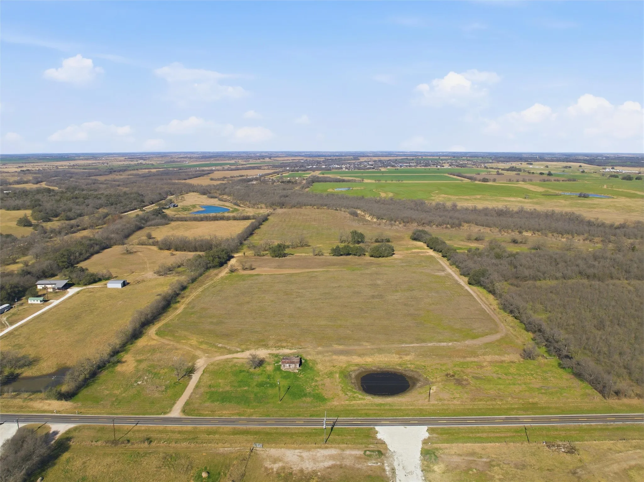 Improved Land For Sale in Falls County , 2375 FM 935, Chilton, Texas 76632, 0, 0, Garage spaces, 0 Sqft, built in 0, mls#21164803, Real Estate Agent in Chilton, Homes For Sale in Falls county, Homes For Sale in Chilton, Realtor in Chilton Texas, Real Estate Brokerage Independent Realty Texas, Luminita Cordes Realtor