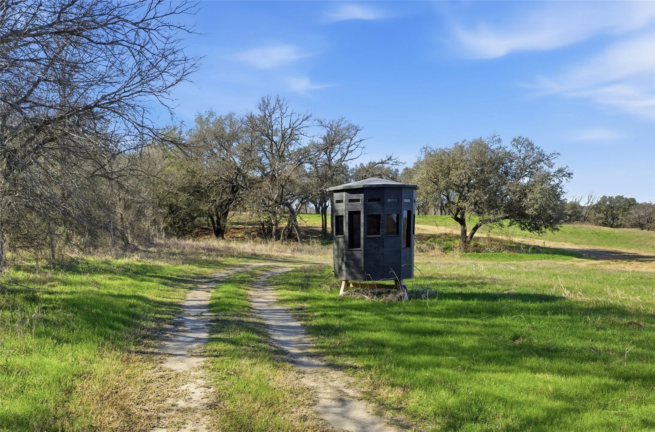 Improved Land For Sale in Falls County , 2375 FM 935, Chilton, Texas 76632, 0, 0, Garage spaces, 0 Sqft, built in 0, mls#21164803, Real Estate Agent in Chilton, Homes For Sale in Falls county, Homes For Sale in Chilton, Realtor in Chilton Texas, Real Estate Brokerage Independent Realty Texas, Luminita Cordes Realtor