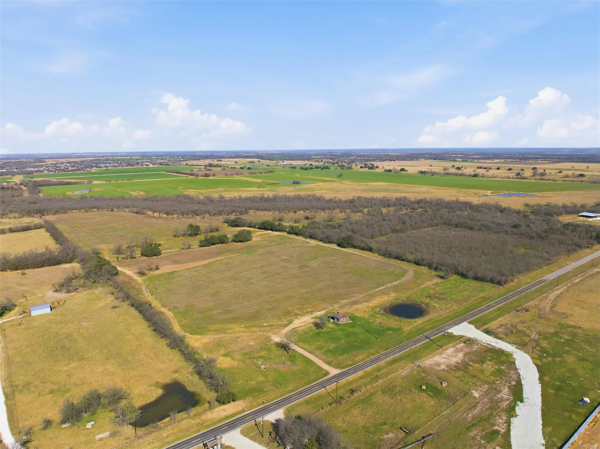 Improved Land For Sale in Falls County , 2375 FM 935, Chilton, Texas 76632, 0, 0, Garage spaces, 0 Sqft, built in 0, mls#21164803, Real Estate Agent in Chilton, Homes For Sale in Falls county, Homes For Sale in Chilton, Realtor in Chilton Texas, Real Estate Brokerage Independent Realty Texas, Luminita Cordes Realtor