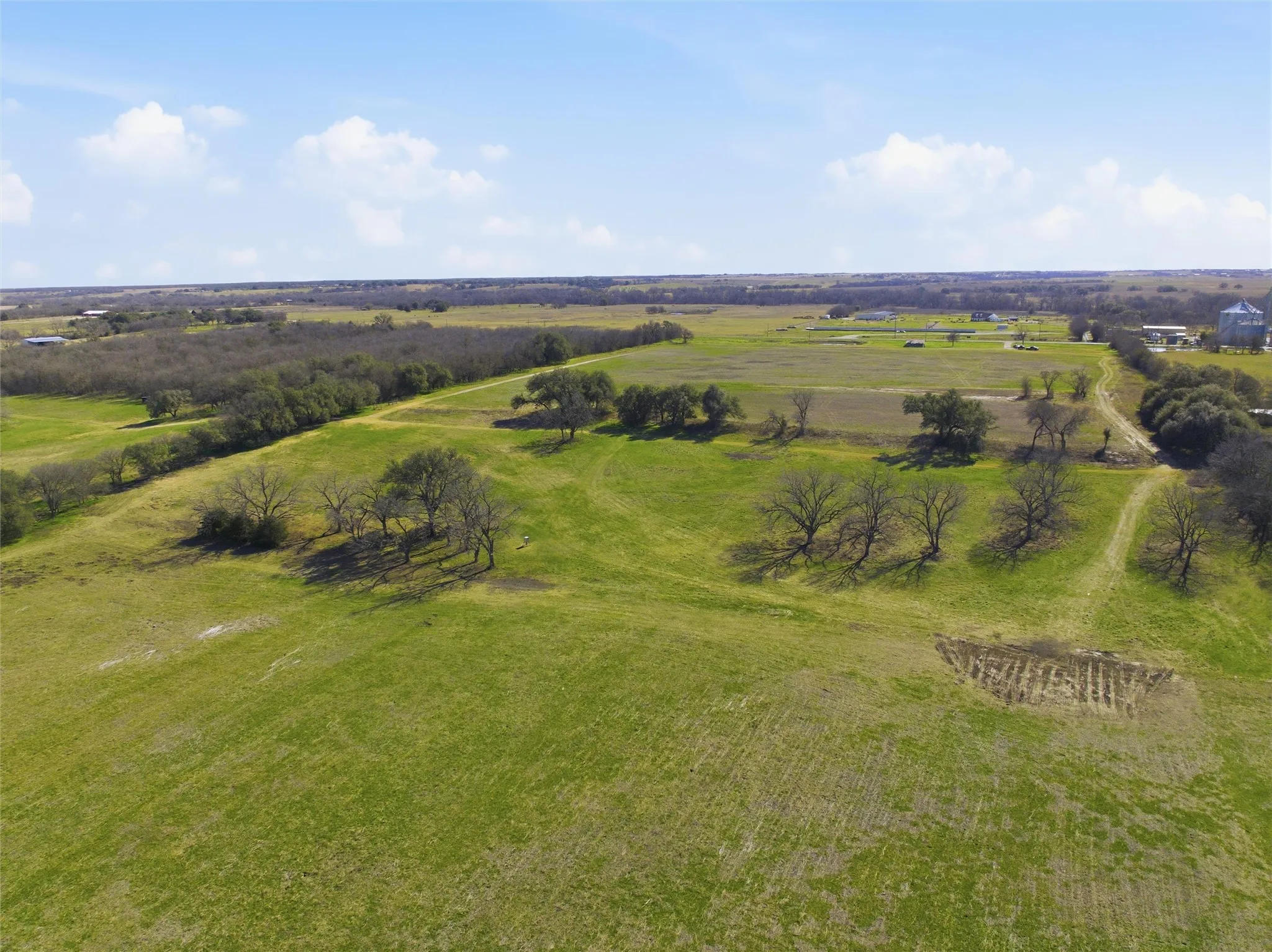 Improved Land For Sale in Falls County , 2375 FM 935, Chilton, Texas 76632, 0, 0, Garage spaces, 0 Sqft, built in 0, mls#21164803, Real Estate Agent in Chilton, Homes For Sale in Falls county, Homes For Sale in Chilton, Realtor in Chilton Texas, Real Estate Brokerage Independent Realty Texas, Luminita Cordes Realtor