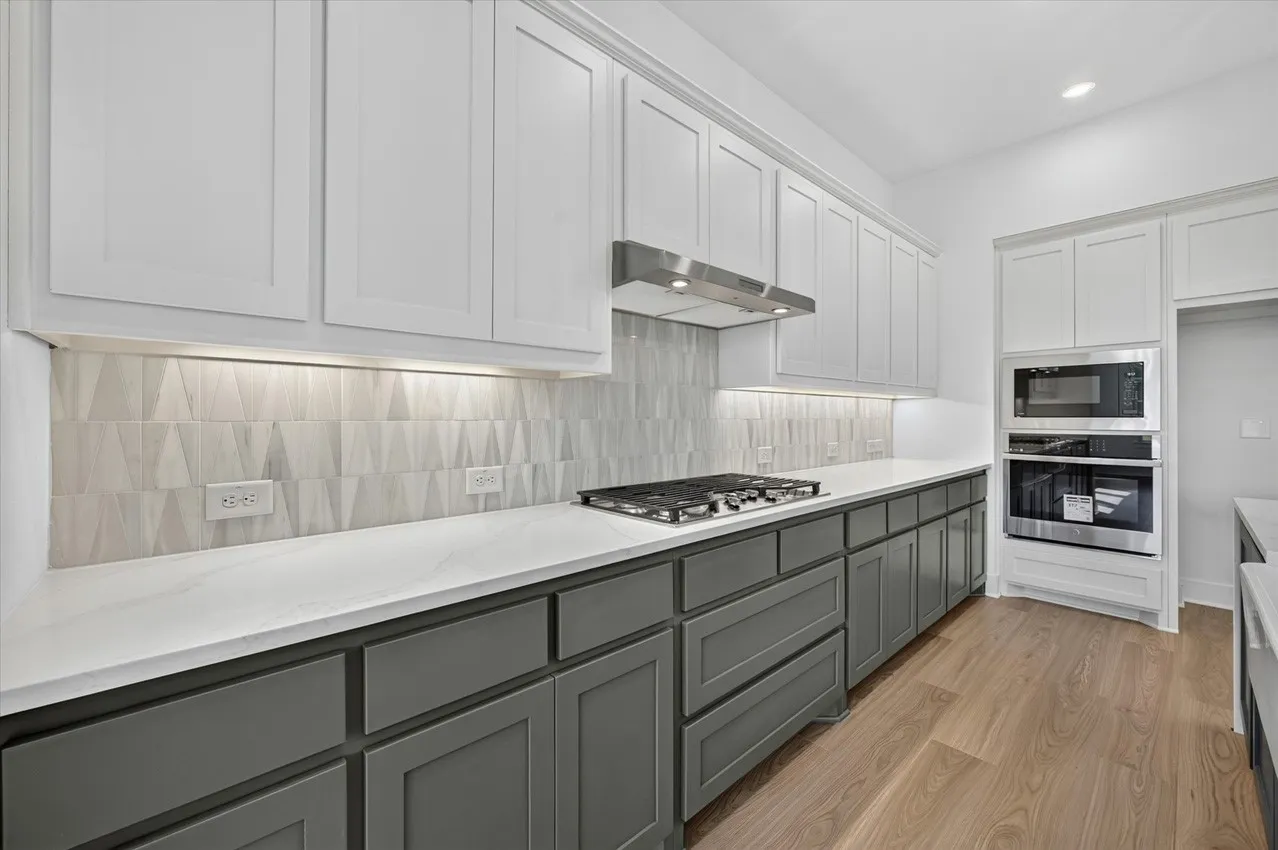 Single Family Residence For Sale in Denton County , 9813 Oak Glade Drive, Denton, Texas 76207, 5 Bedroom, 5 Bathroom, 2 Garage spaces, 3,243 Sqft, built in 2026, New Construction - Incomplete, mls#21170647, Real Estate Agent in Denton, Homes For Sale in Denton county, Homes For Sale in Denton, Realtor in Denton Texas, Real Estate Brokerage Independent Realty Texas, Luminita Cordes Realtor