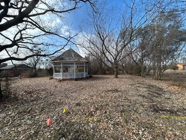 Unimproved Land For Sale in Grayson County , TBD .81 AC Wallace Street, Whitewright, Texas 75491, 0, 0, Garage spaces, 0 Sqft, built in 0, Price $125,000, mls#21170900, Real Estate Agent in Whitewright, Homes For Sale in Grayson county, Homes For Sale in Whitewright, Realtor in Whitewright Texas, Real Estate Brokerage Independent Realty Texas, Luminita Cordes Realtor