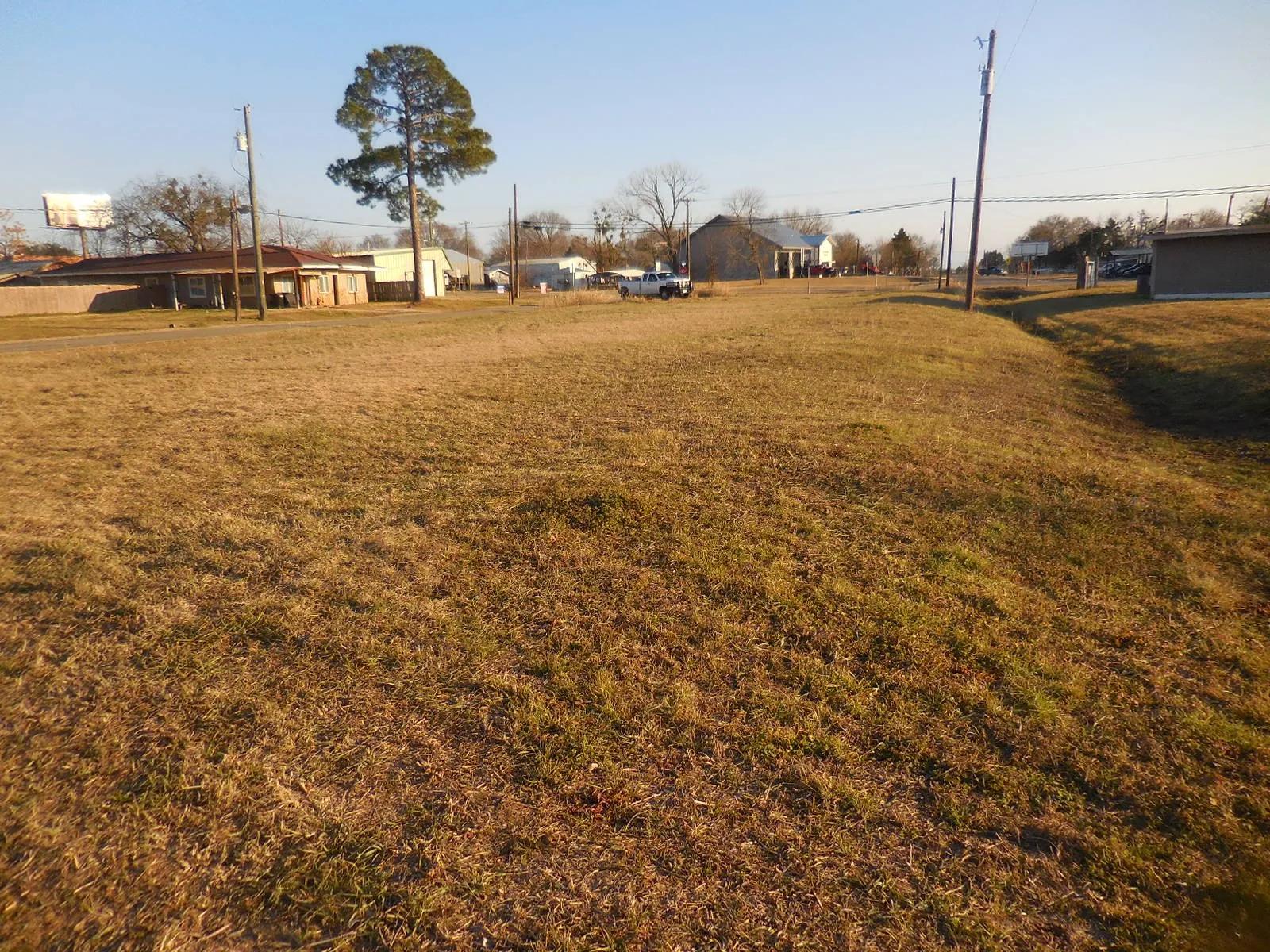 Retail For Sale in Hunt County , .708 Acres Main Street, Quinlan, Texas 75474, 0, 0, Garage spaces, 0 Sqft, built in 1900, Unknown, Price $110,000, mls#21170929, Real Estate Agent in Quinlan, Homes For Sale in Hunt county, Homes For Sale in Quinlan, Realtor in Quinlan Texas, Real Estate Brokerage Independent Realty Texas, Luminita Cordes Realtor