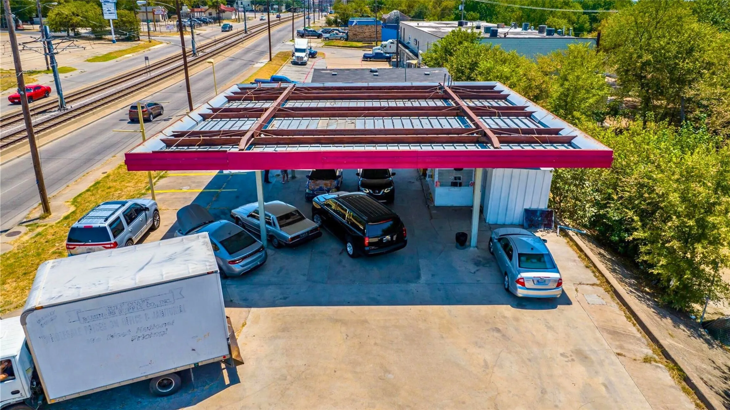 Retail For Sale in Dallas County , 3701 Lancaster Road, Dallas, Texas 75216, 0, 0, Garage spaces, 0 Sqft, built in 1976, Preowned, Price $599,000, mls#21170983, Real Estate Agent in Dallas, Homes For Sale in Dallas county, Homes For Sale in Dallas, Realtor in Dallas Texas, Real Estate Brokerage Independent Realty Texas, Luminita Cordes Realtor