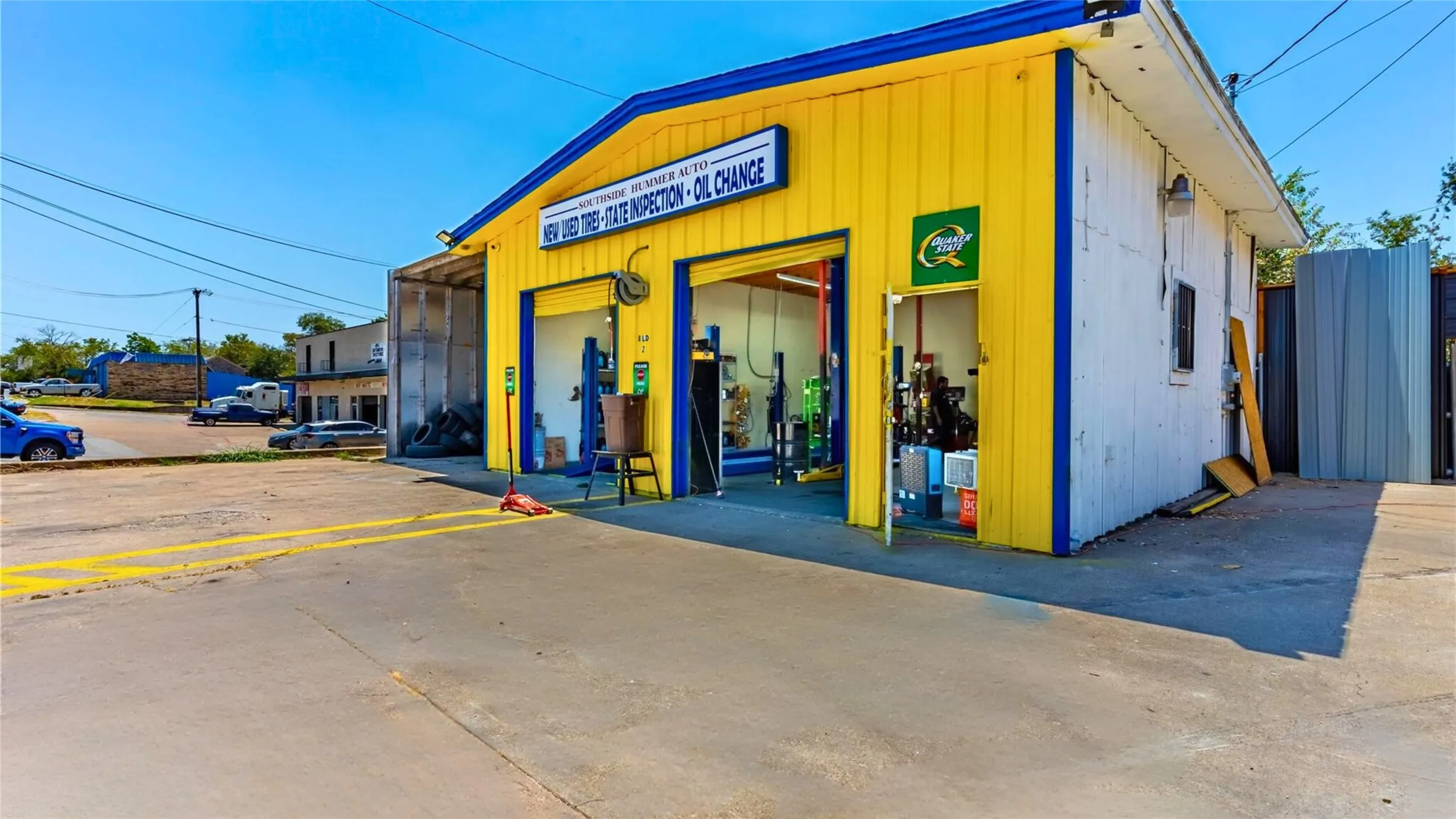 Retail For Sale in Dallas County , 3701 Lancaster Road, Dallas, Texas 75216, 0, 0, Garage spaces, 0 Sqft, built in 1976, Preowned, Price $599,000, mls#21170983, Real Estate Agent in Dallas, Homes For Sale in Dallas county, Homes For Sale in Dallas, Realtor in Dallas Texas, Real Estate Brokerage Independent Realty Texas, Luminita Cordes Realtor
