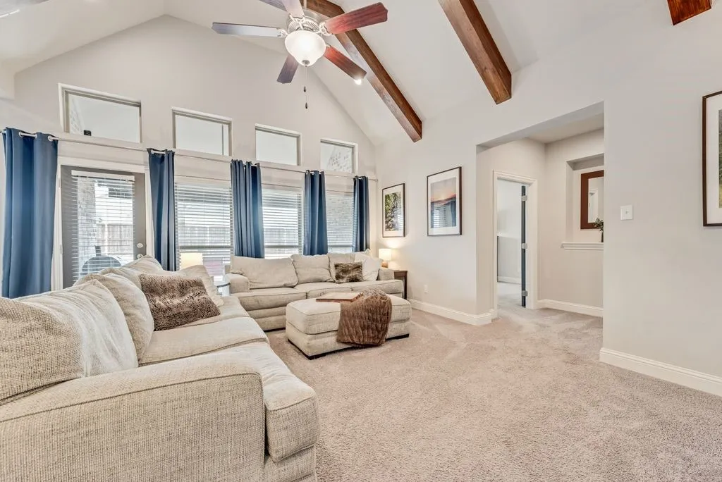 Single Family Residence For Sale in Collin County , 1635 Nancy Drive, Wylie, Texas 75098, 4 Bedroom, 3 Bathroom, 3 Garage spaces, 2,387 Sqft, built in 2018, Preowned, mls#21169857, Real Estate Agent in Wylie, Homes For Sale in Collin county, Homes For Sale in Wylie, Realtor in Wylie Texas, Real Estate Brokerage Independent Realty Texas, Luminita Cordes Realtor