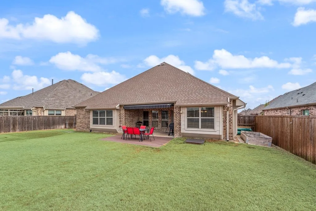 Single Family Residence For Sale in Collin County , 1635 Nancy Drive, Wylie, Texas 75098, 4 Bedroom, 3 Bathroom, 3 Garage spaces, 2,387 Sqft, built in 2018, Preowned, mls#21169857, Real Estate Agent in Wylie, Homes For Sale in Collin county, Homes For Sale in Wylie, Realtor in Wylie Texas, Real Estate Brokerage Independent Realty Texas, Luminita Cordes Realtor