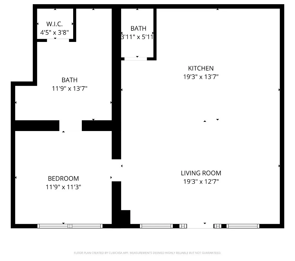 Townhouse For Sale in Bosque County , 202 N Avenue D, Clifton, Texas 76634, 1 Bedroom, 2 Bathroom, Garage spaces, 995 Sqft, built in 1920, mls#21170710, Real Estate Agent in Clifton, Homes For Sale in Bosque county, Homes For Sale in Clifton, Realtor in Clifton Texas, Real Estate Brokerage Independent Realty Texas, Luminita Cordes Realtor
