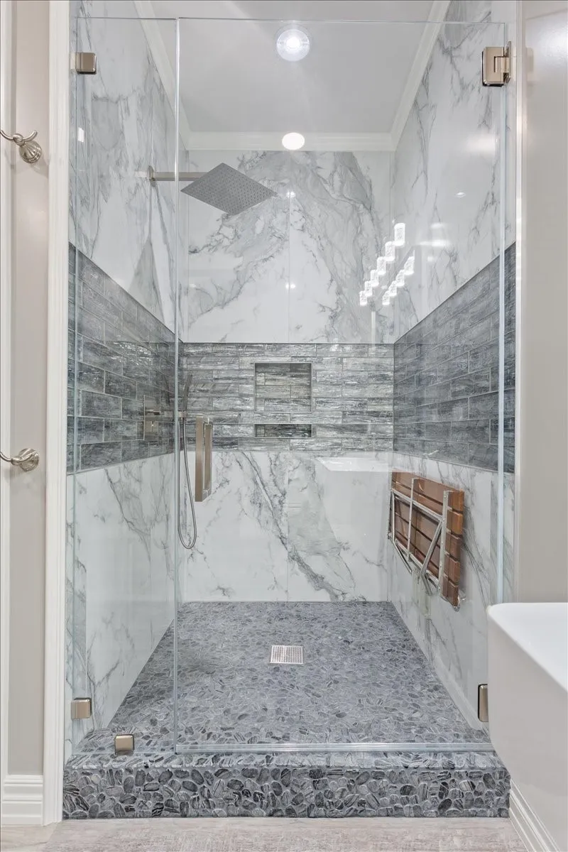 Townhouse For Sale in Bosque County , 202 N Avenue D, Clifton, Texas 76634, 1 Bedroom, 2 Bathroom, Garage spaces, 995 Sqft, built in 1920, mls#21170710, Real Estate Agent in Clifton, Homes For Sale in Bosque county, Homes For Sale in Clifton, Realtor in Clifton Texas, Real Estate Brokerage Independent Realty Texas, Luminita Cordes Realtor