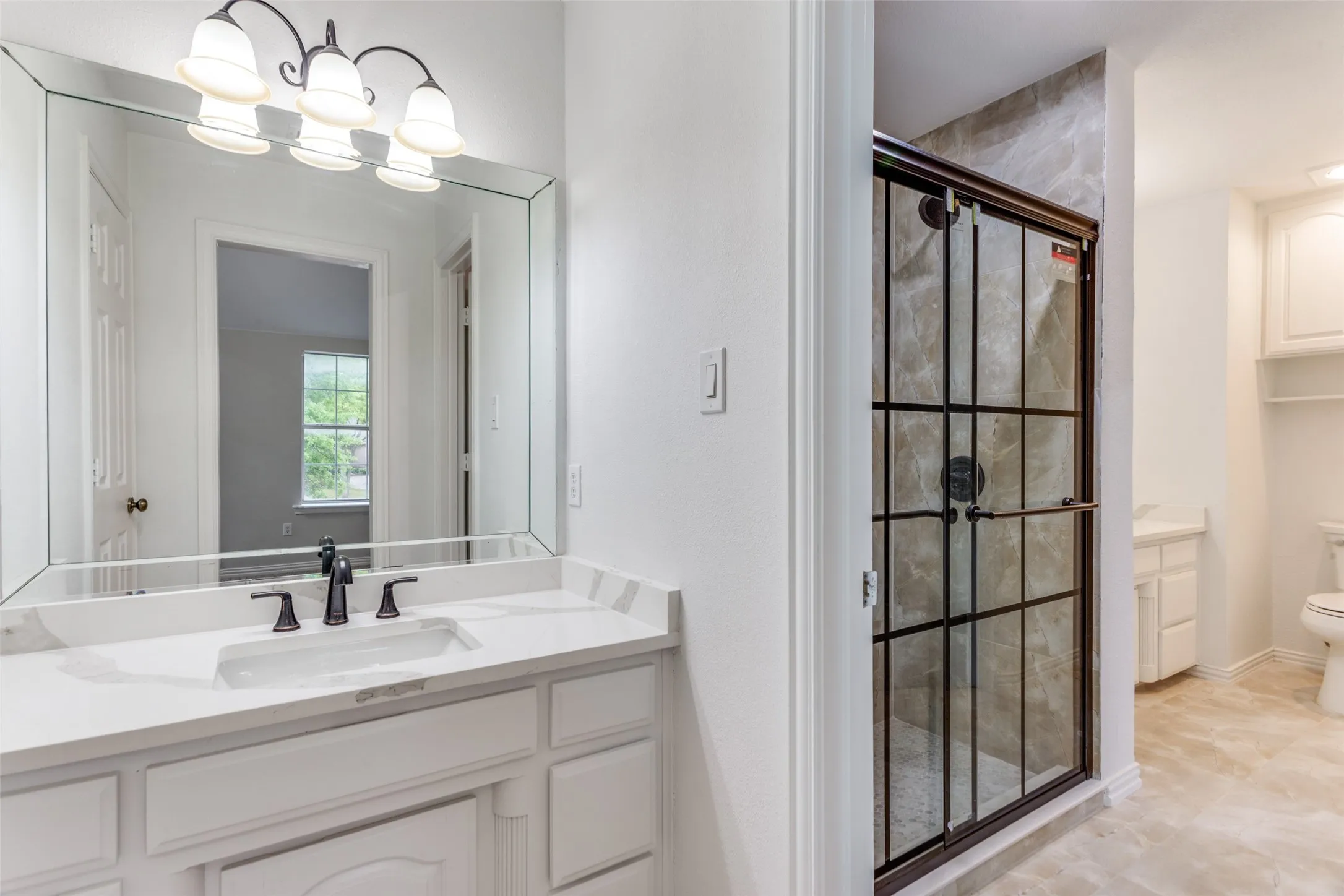 Single Family Residence For Sale in Tarrant County , 6315 Millwood Court, Arlington, Texas 76016, 4 Bedrooms, 3 Bathrooms, 3 Garage spaces, 2,930 Sqft, built in 1996, Preowned, Price $650,000, mls#21171209, Real Estate Agent in Arlington, Homes For Sale in Tarrant county, Homes For Sale in Arlington, Realtor in Arlington Texas, Real Estate Brokerage Independent Realty Texas, Luminita Cordes Realtor