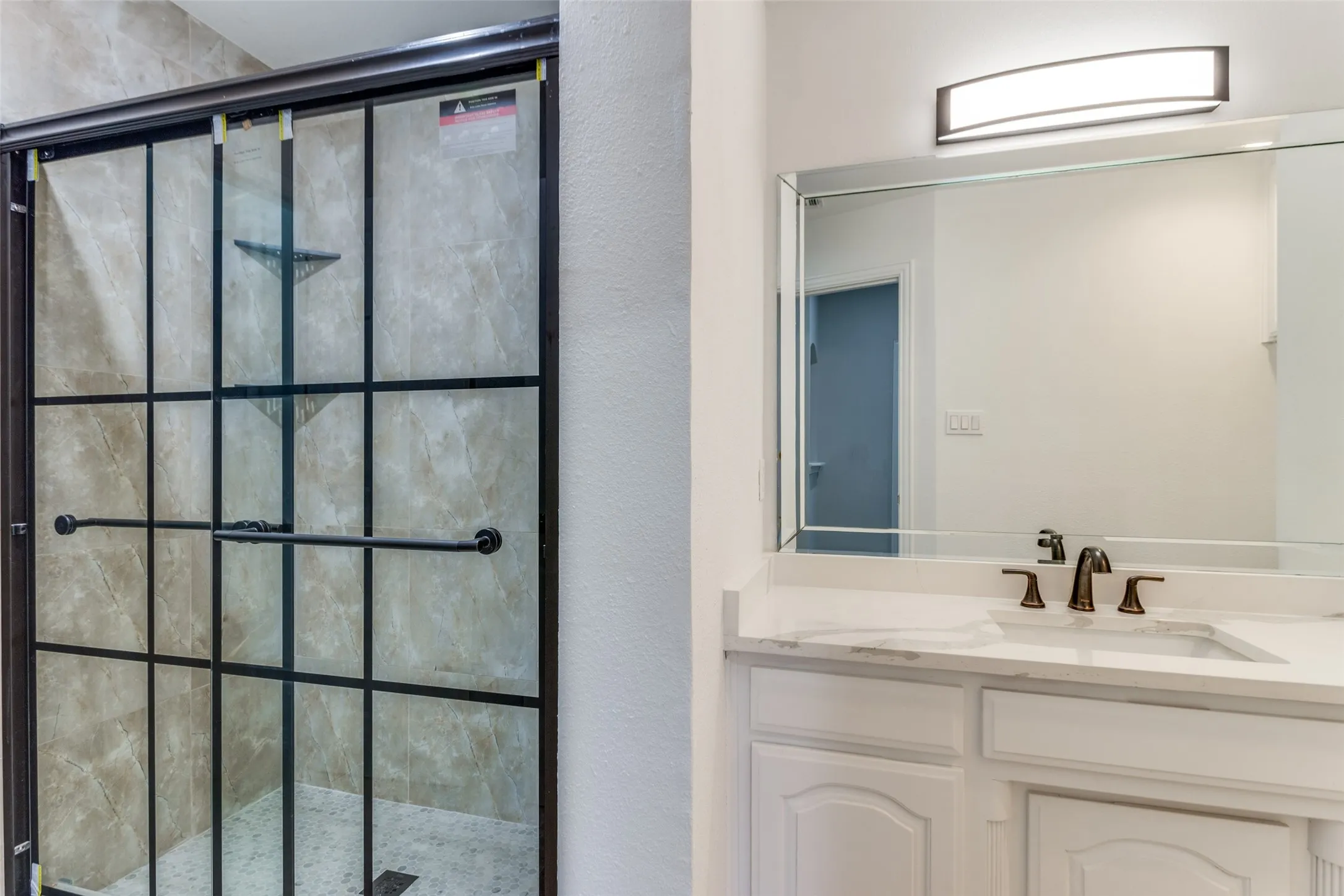 Single Family Residence For Sale in Tarrant County , 6315 Millwood Court, Arlington, Texas 76016, 4 Bedrooms, 3 Bathrooms, 3 Garage spaces, 2,930 Sqft, built in 1996, Preowned, Price $650,000, mls#21171209, Real Estate Agent in Arlington, Homes For Sale in Tarrant county, Homes For Sale in Arlington, Realtor in Arlington Texas, Real Estate Brokerage Independent Realty Texas, Luminita Cordes Realtor
