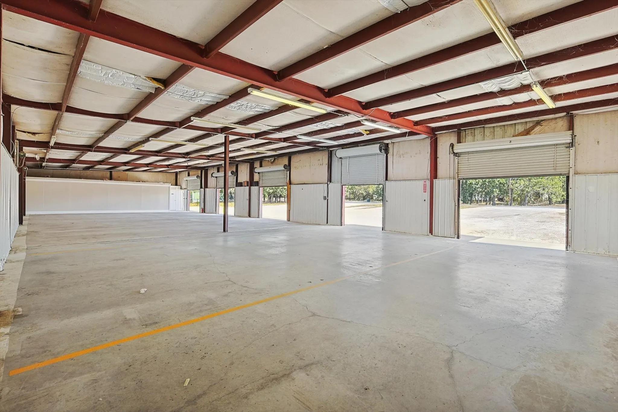 Warehouse For Sale in Johnson County , 309 Fergason Road, Cleburne, Texas 76031, 0, 0, Garage spaces, 0 Sqft, built in 1996, Preowned, mls#21171206, Real Estate Agent in Cleburne, Homes For Sale in Johnson county, Homes For Sale in Cleburne, Realtor in Cleburne Texas, Real Estate Brokerage Independent Realty Texas, Luminita Cordes Realtor